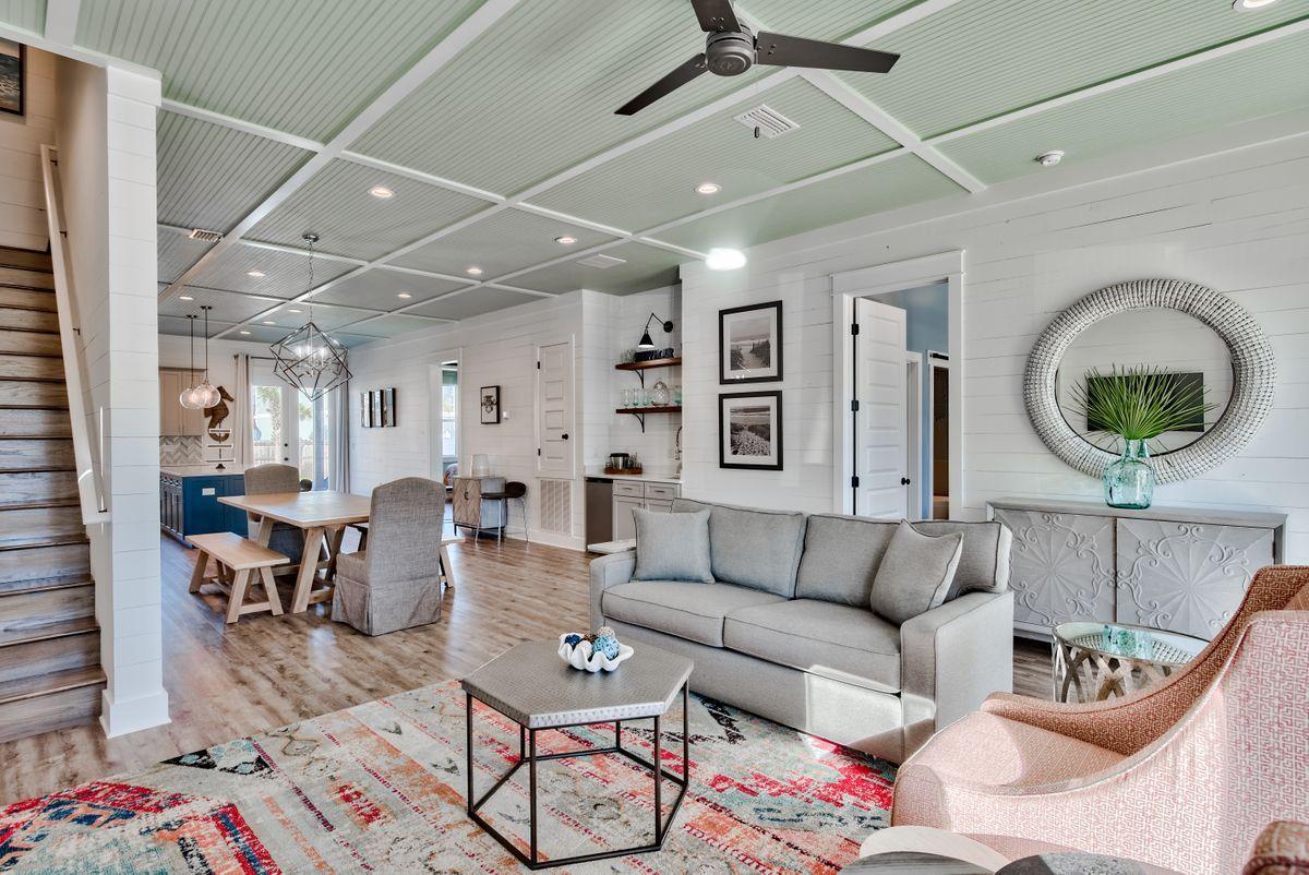 CRYSTAL BEACH - Residential