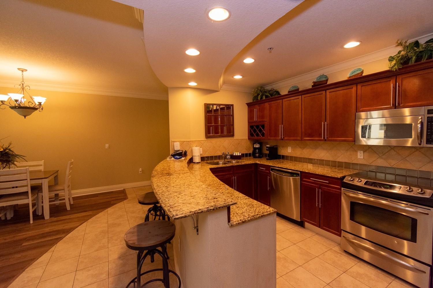 EMERALD GRANDE - Residential