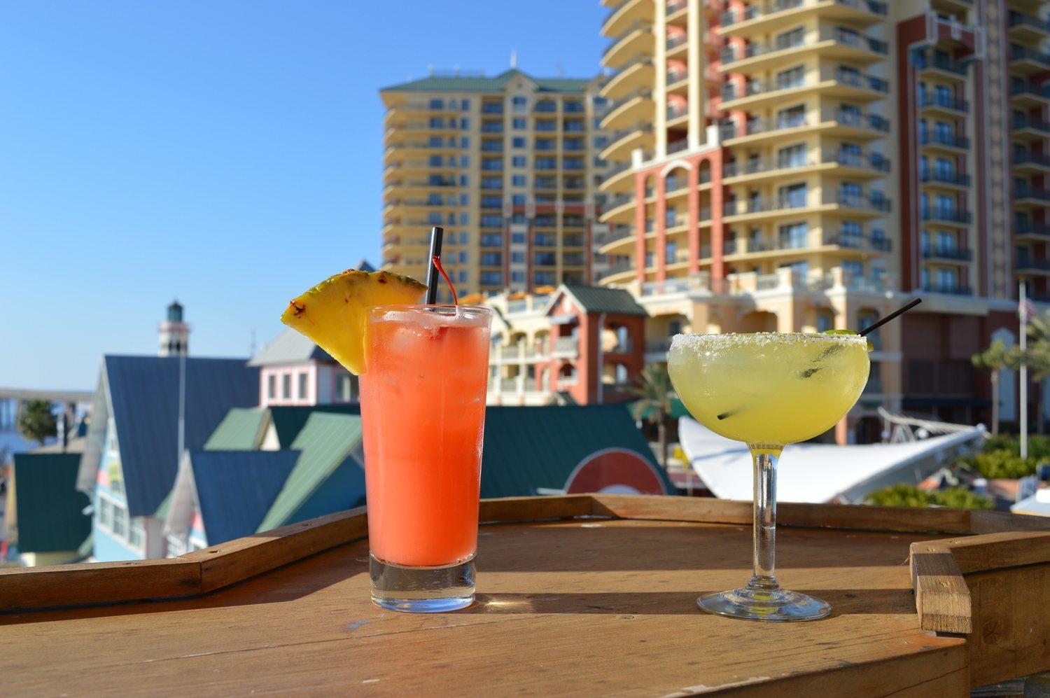 EMERALD GRANDE - Residential