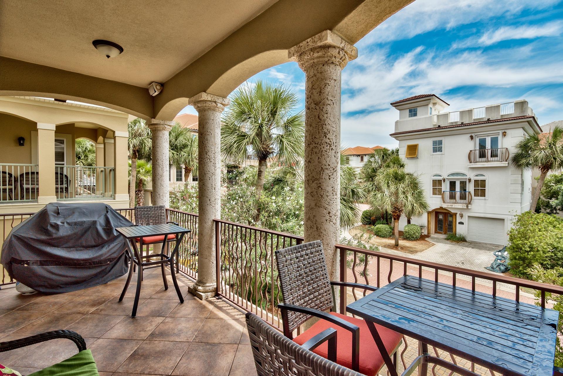 DESTINY BY THE SEA - Residential