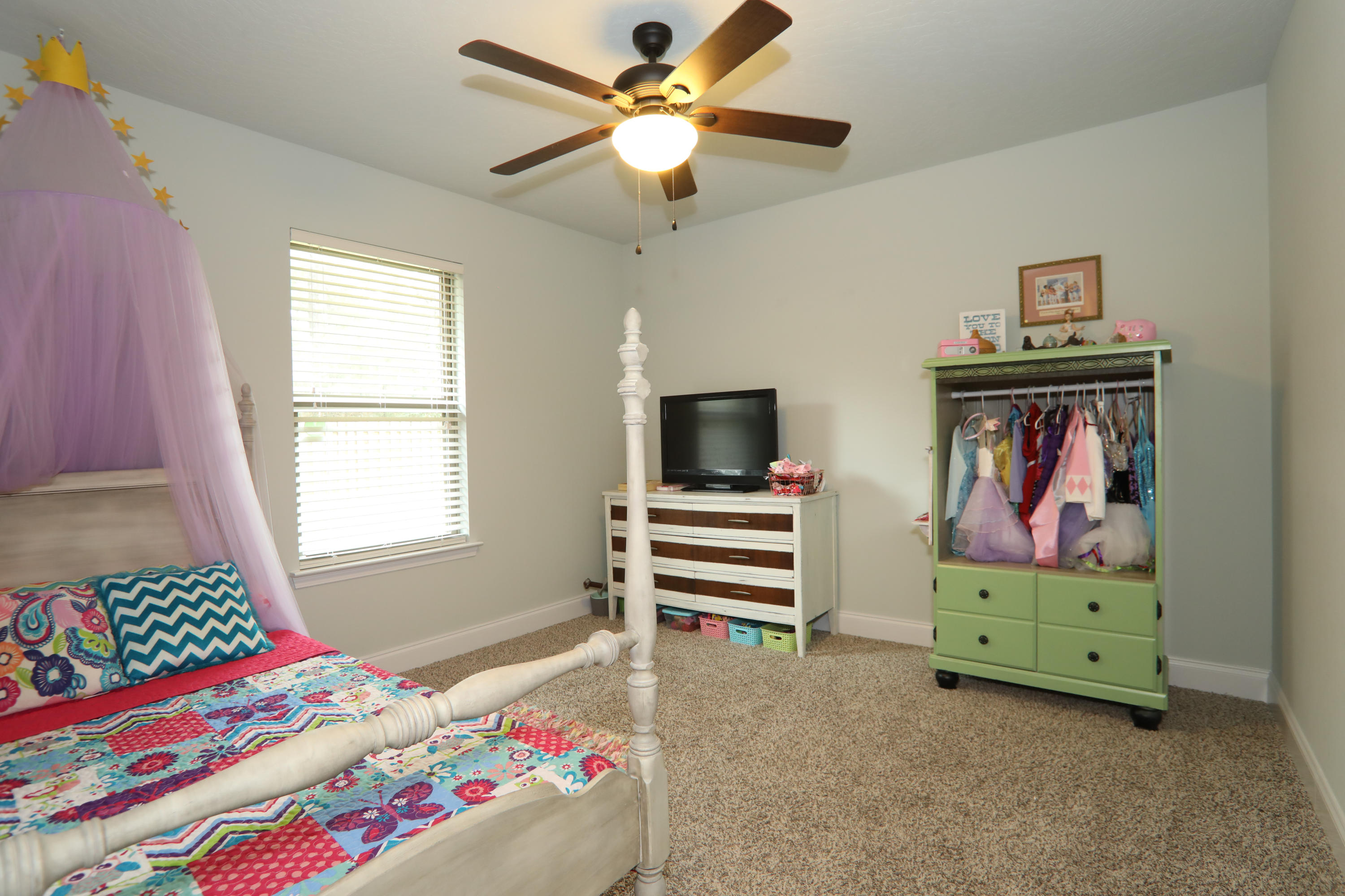 INDIAN TRAIL ESTATES - Residential