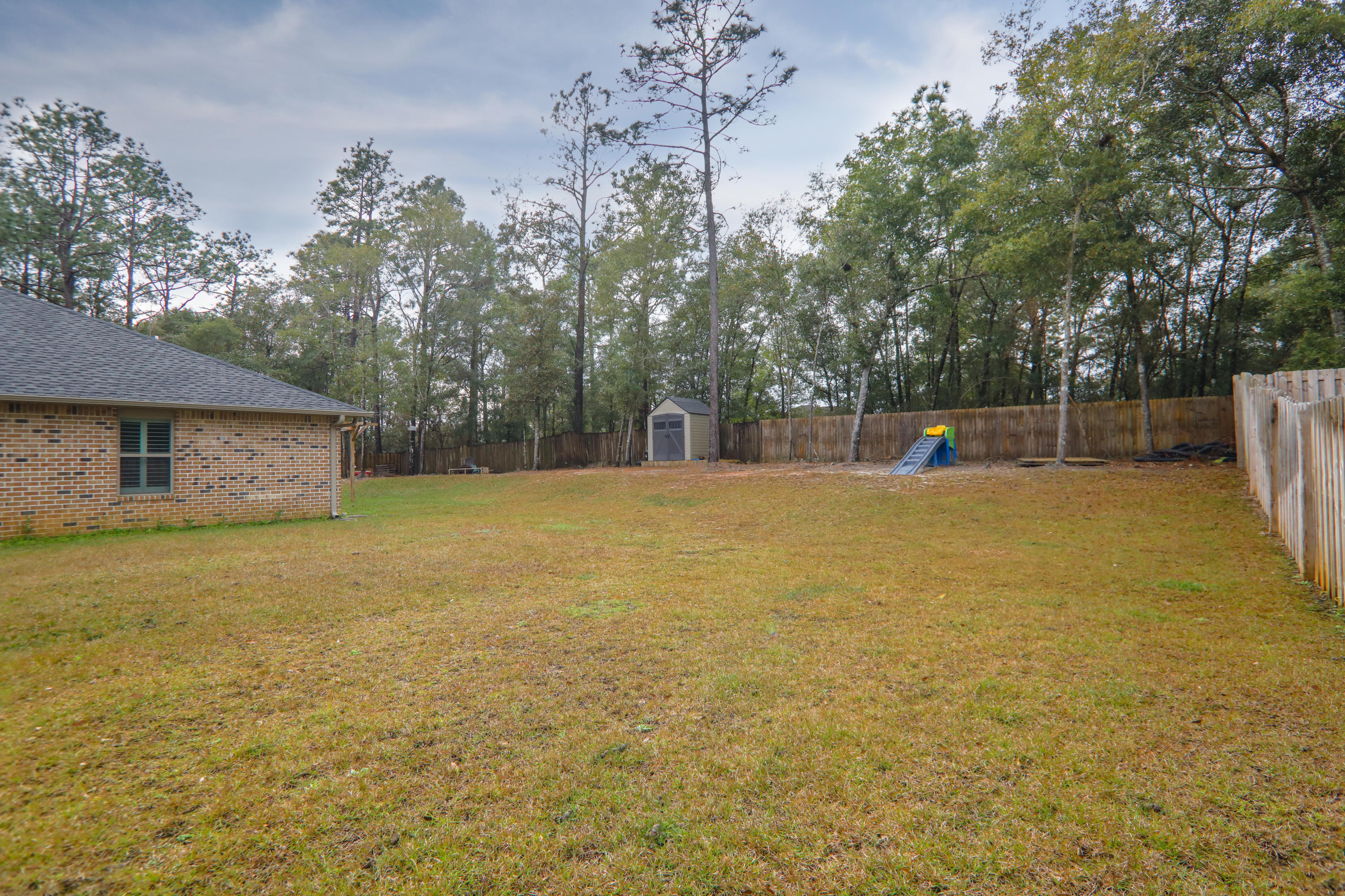 INDIAN TRAIL ESTATES - Residential