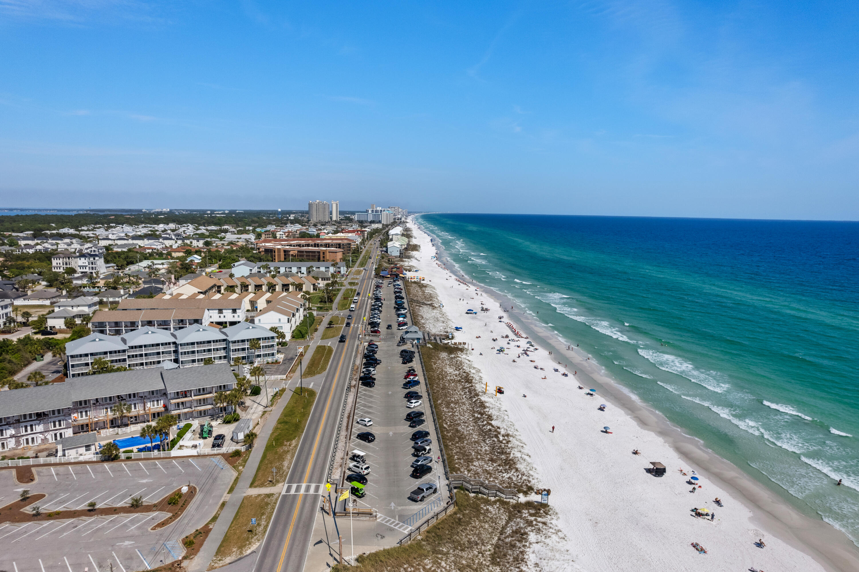 SUMMER BREEZE CONDO - Residential