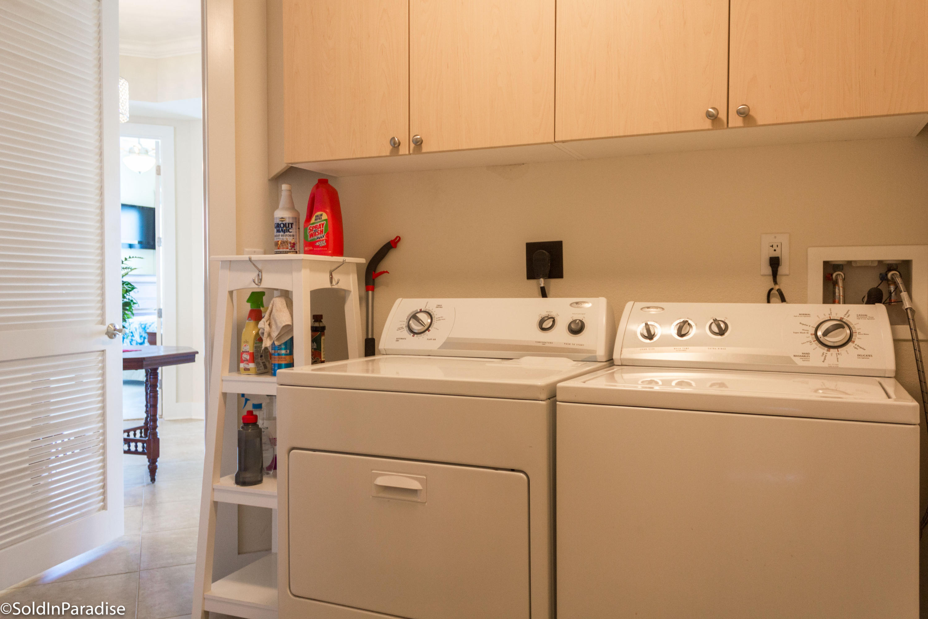 HARBOR LIGHTS - Residential