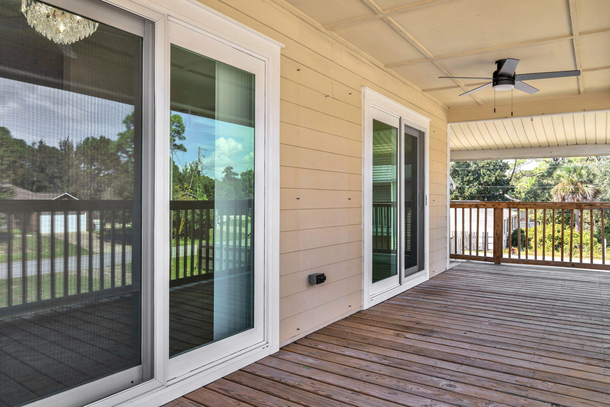 ORIOLE BEACH - Residential
