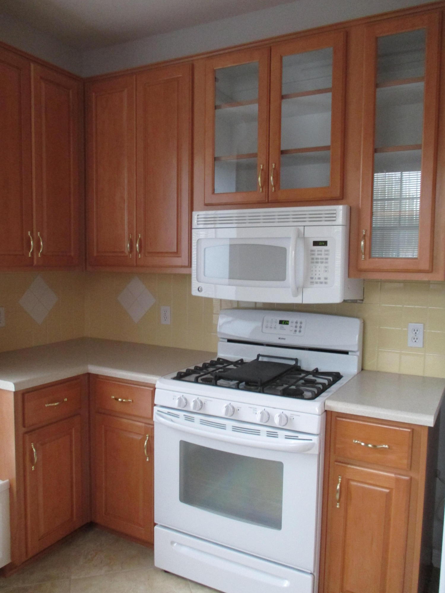 LAKE POINTE - Residential