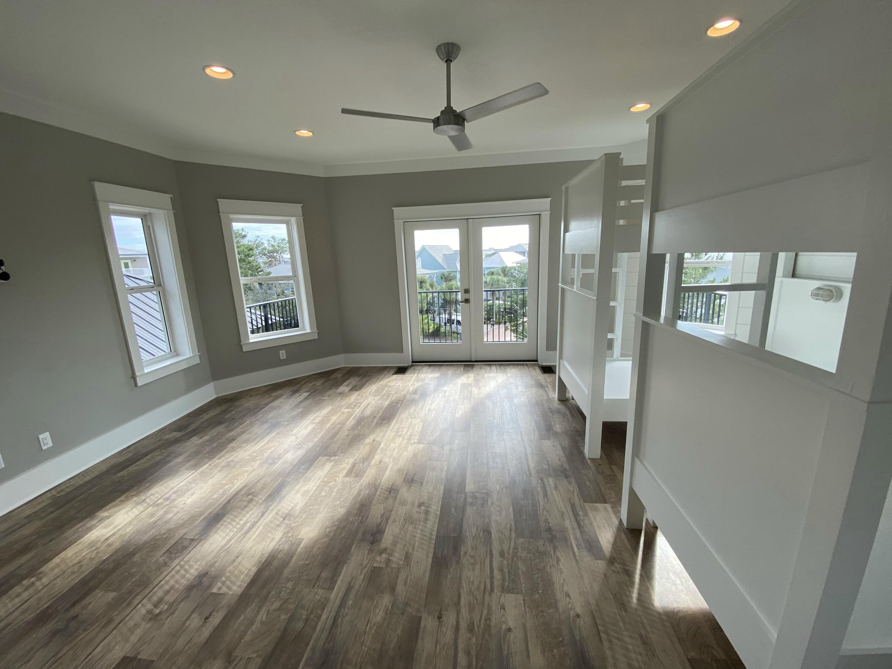 SEACREST BEACH - Residential