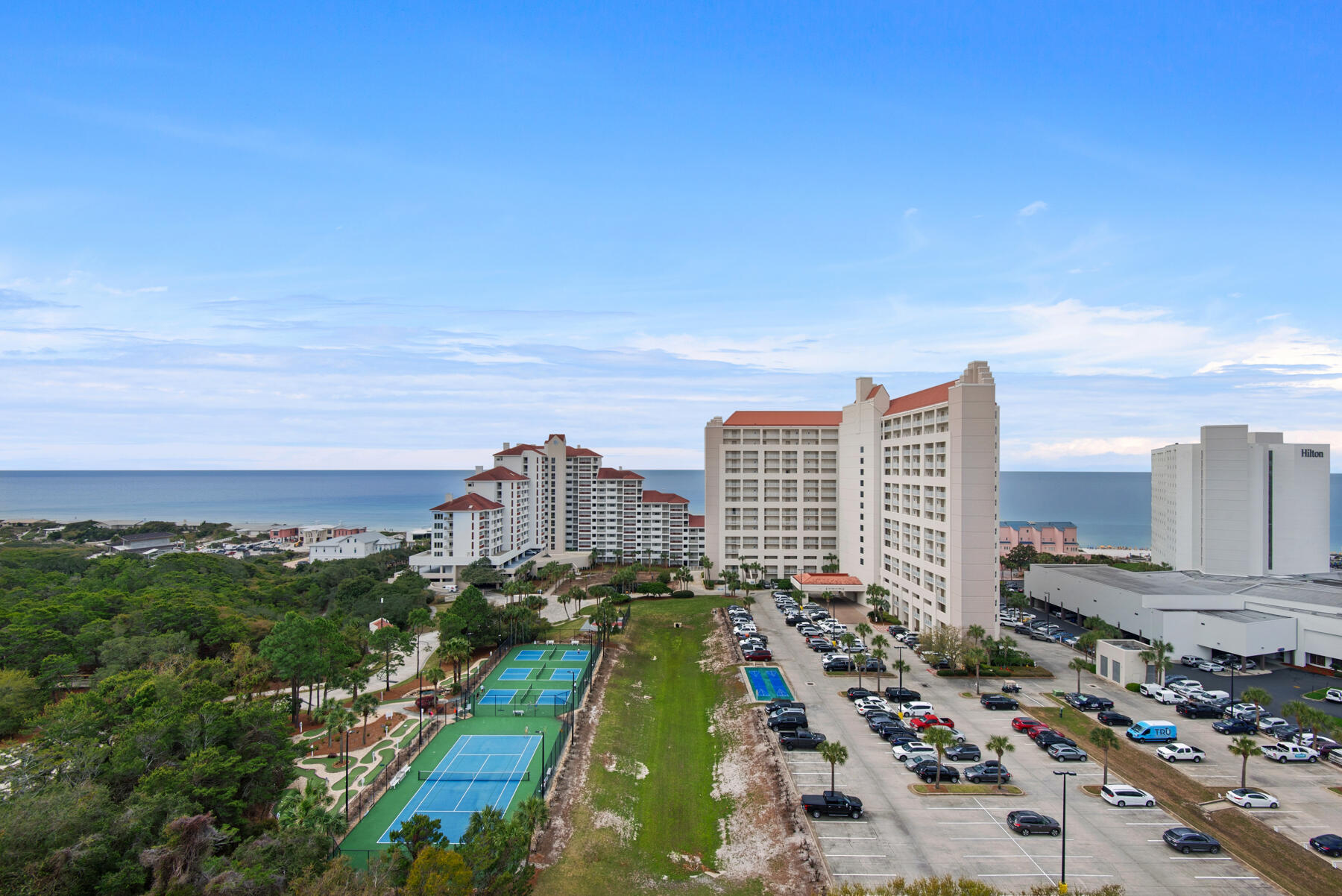 SUMMIT AT TOPS'L (THE) - Residential