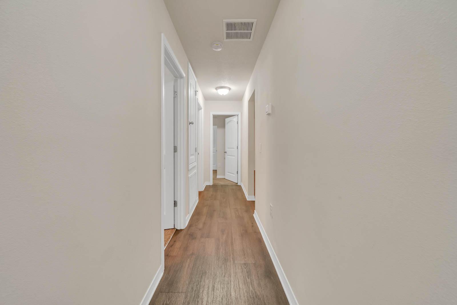 COUNTRY BREEZE ESTATES - Residential