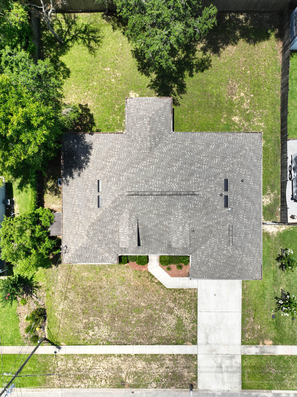 COUNTRY BREEZE ESTATES - Residential