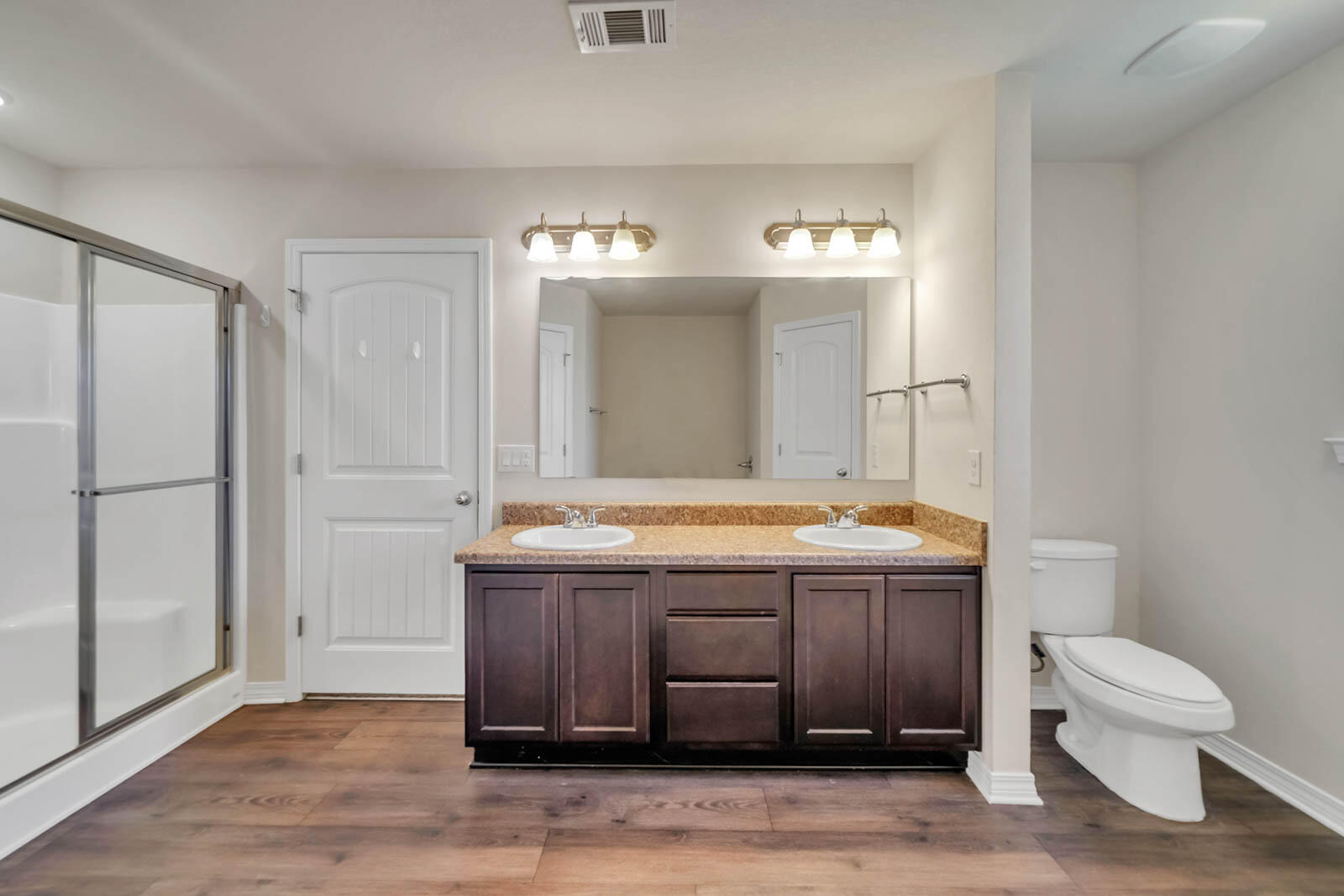 COUNTRY BREEZE ESTATES - Residential