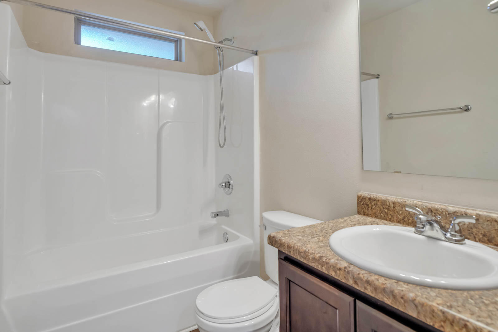 COUNTRY BREEZE ESTATES - Residential