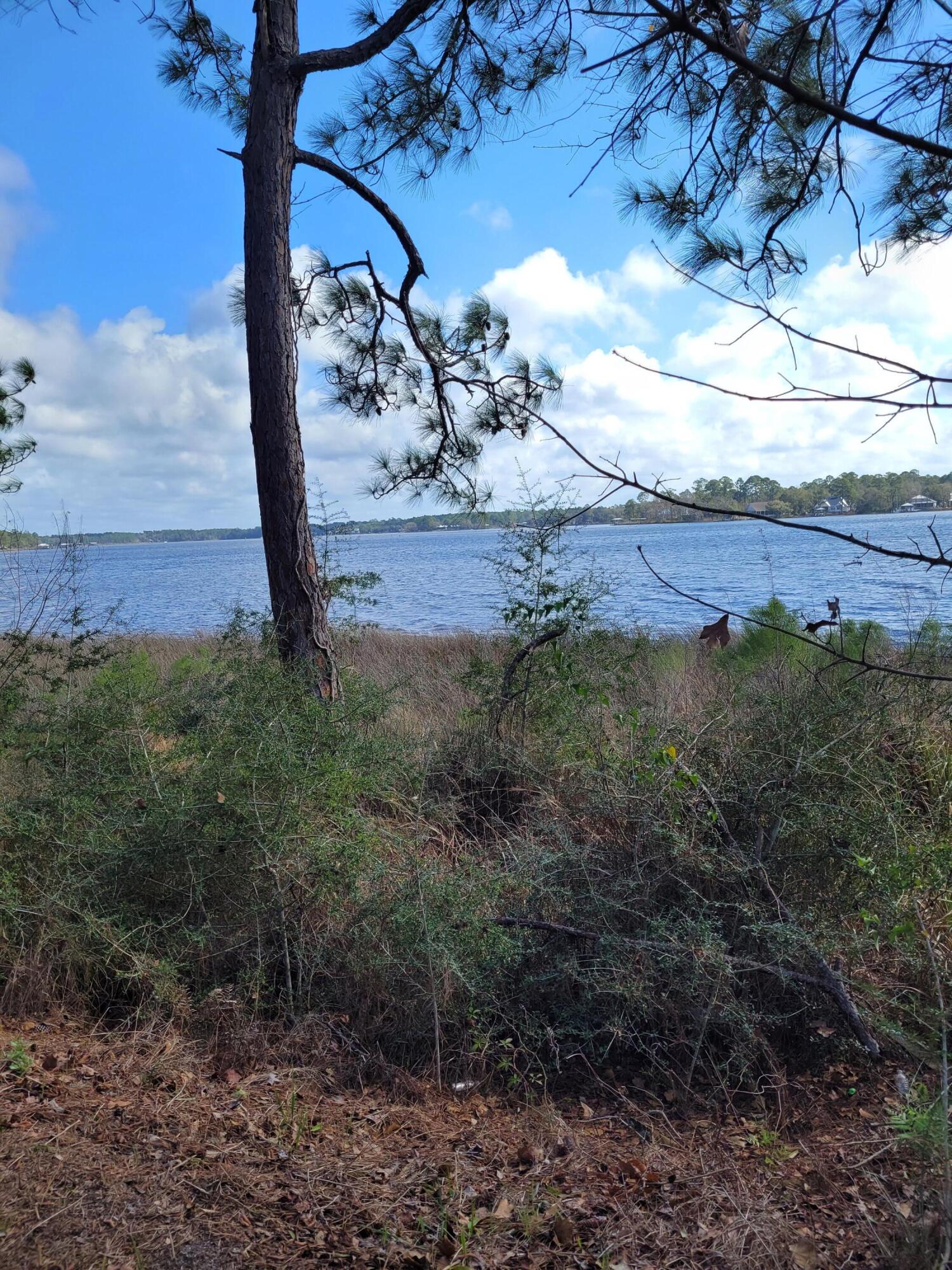 Cross Creek Shores - Residential