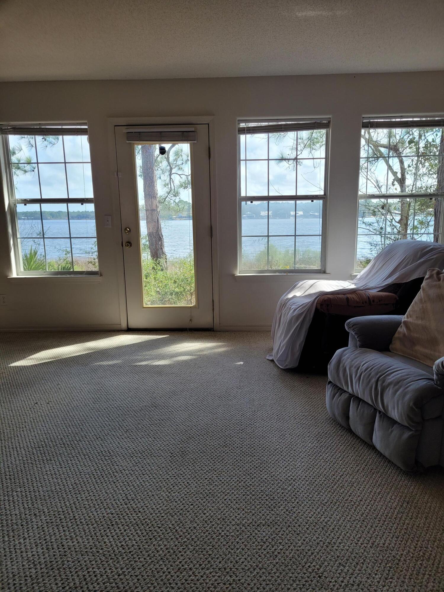 Cross Creek Shores - Residential