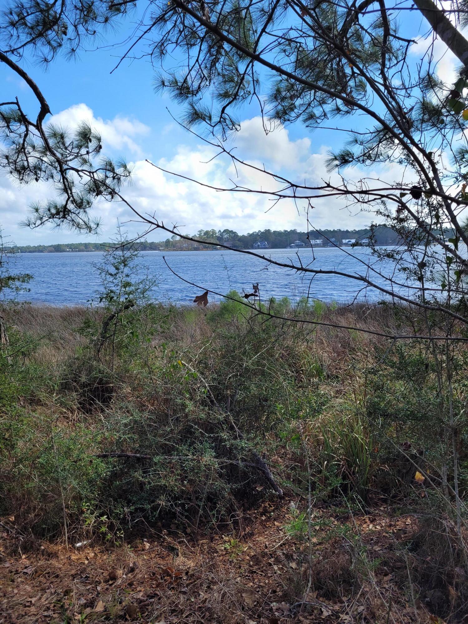 Cross Creek Shores - Residential