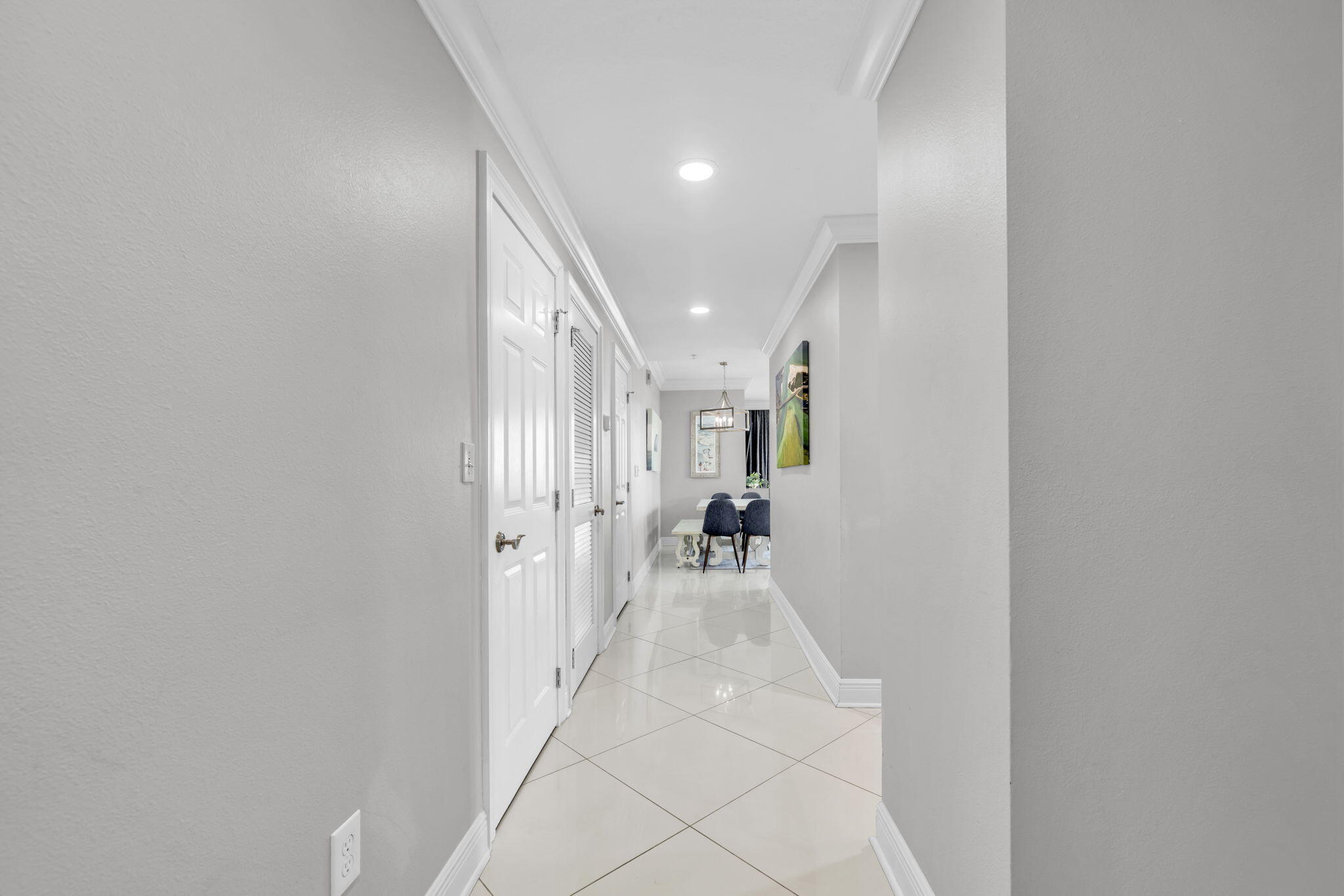 EMERALD GRANDE - Residential