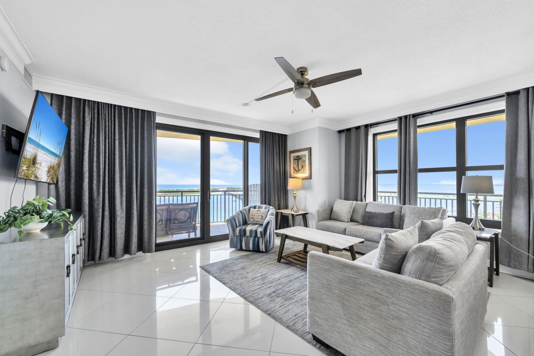 EMERALD GRANDE - Residential