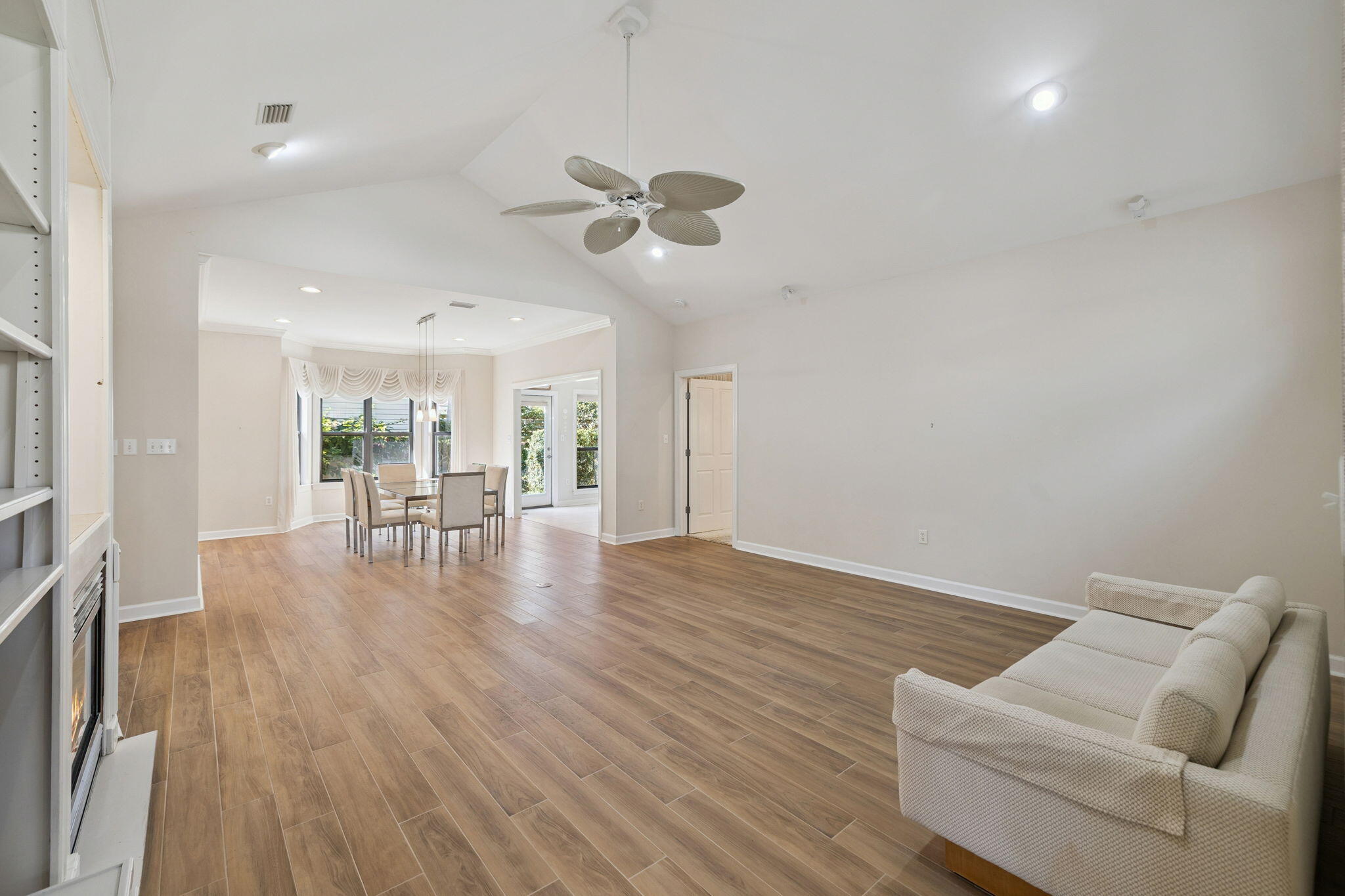 DEERWOOD DRIVE - Residential