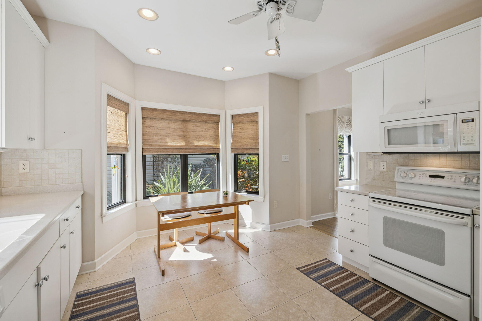 DEERWOOD DRIVE - Residential