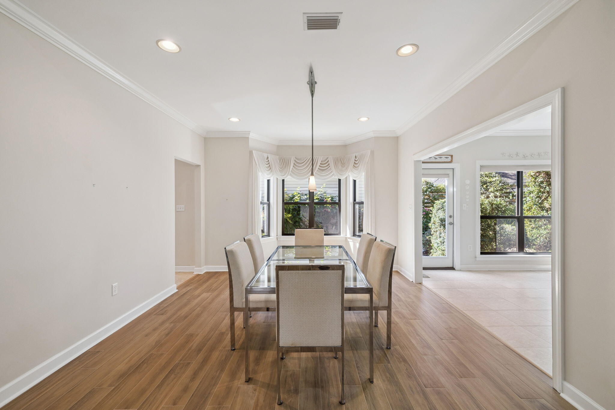 DEERWOOD DRIVE - Residential