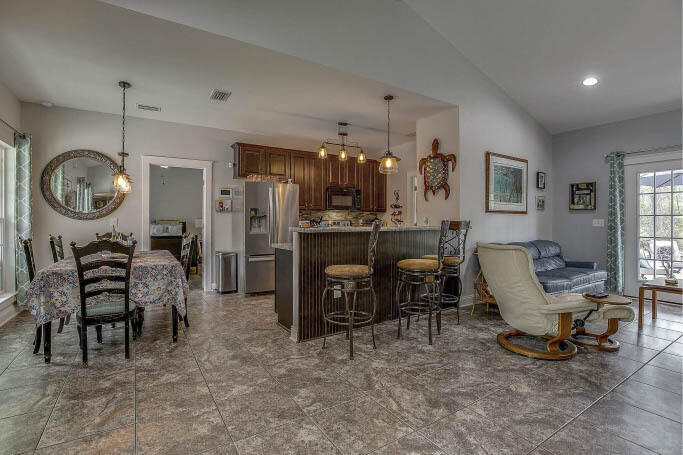 DRIFTWOOD SHORES - Residential