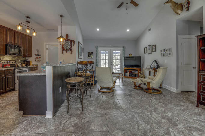 DRIFTWOOD SHORES - Residential