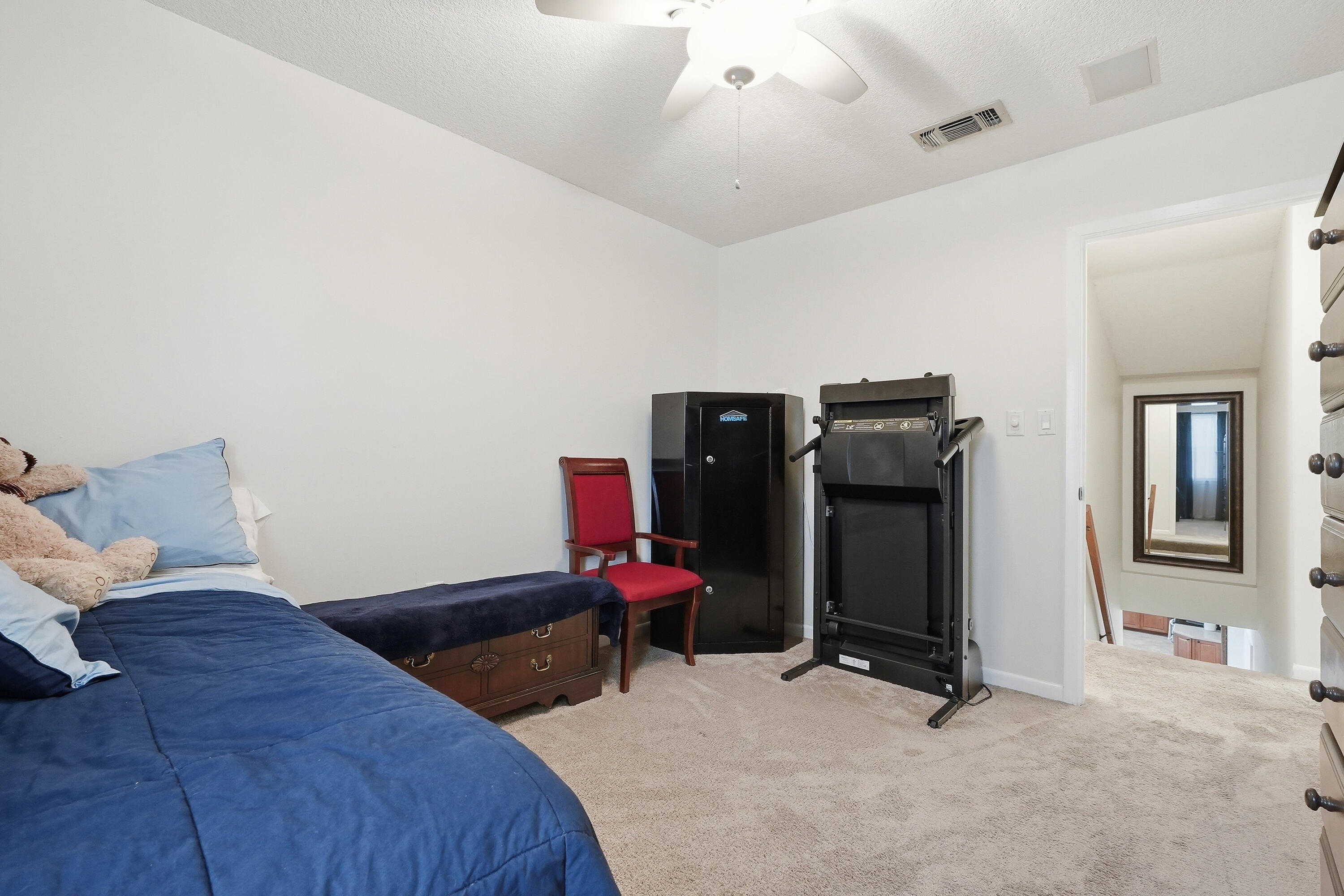 LAKE LORRAINE ESTATES 3 - Residential