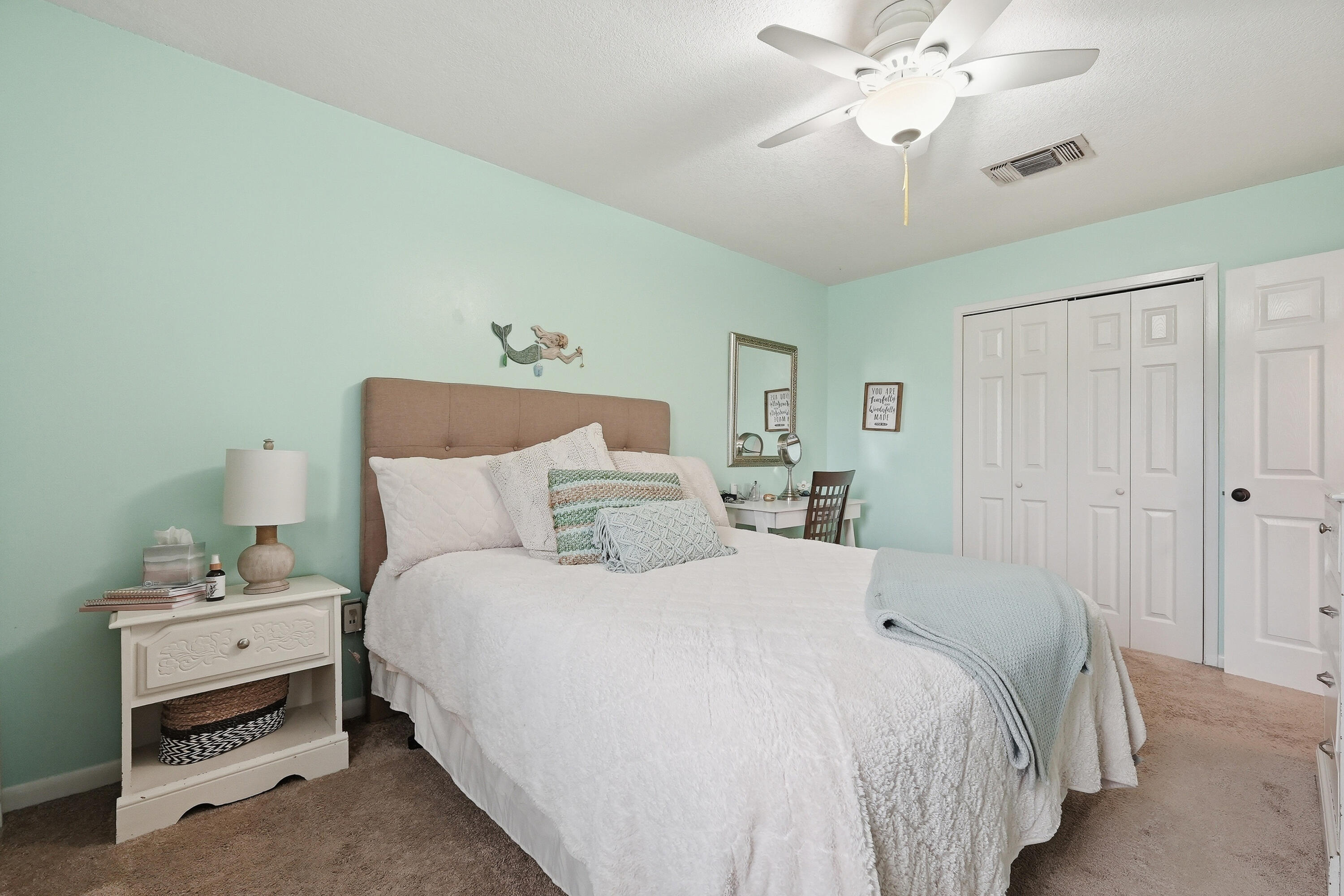 LAKE LORRAINE ESTATES 3 - Residential