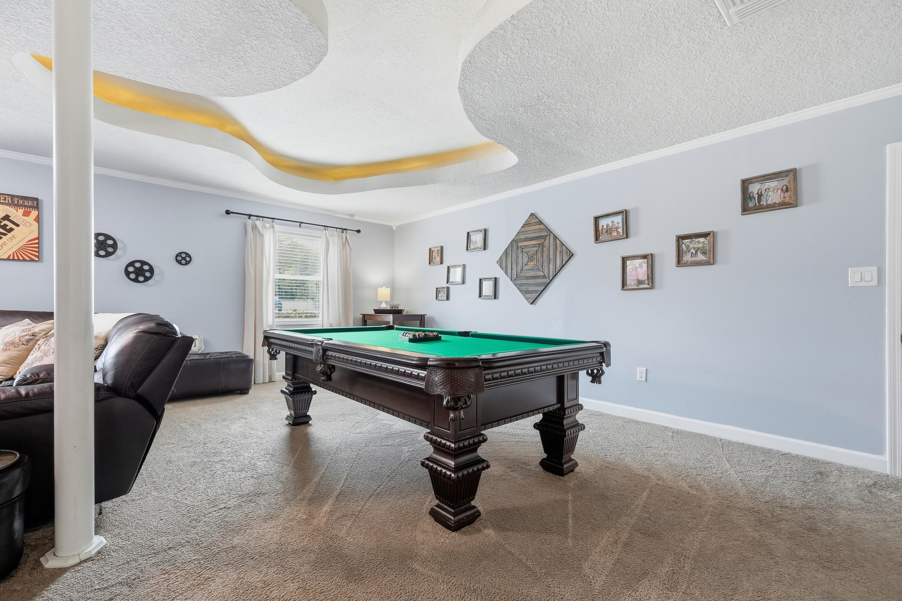 LAKE LORRAINE ESTATES 3 - Residential