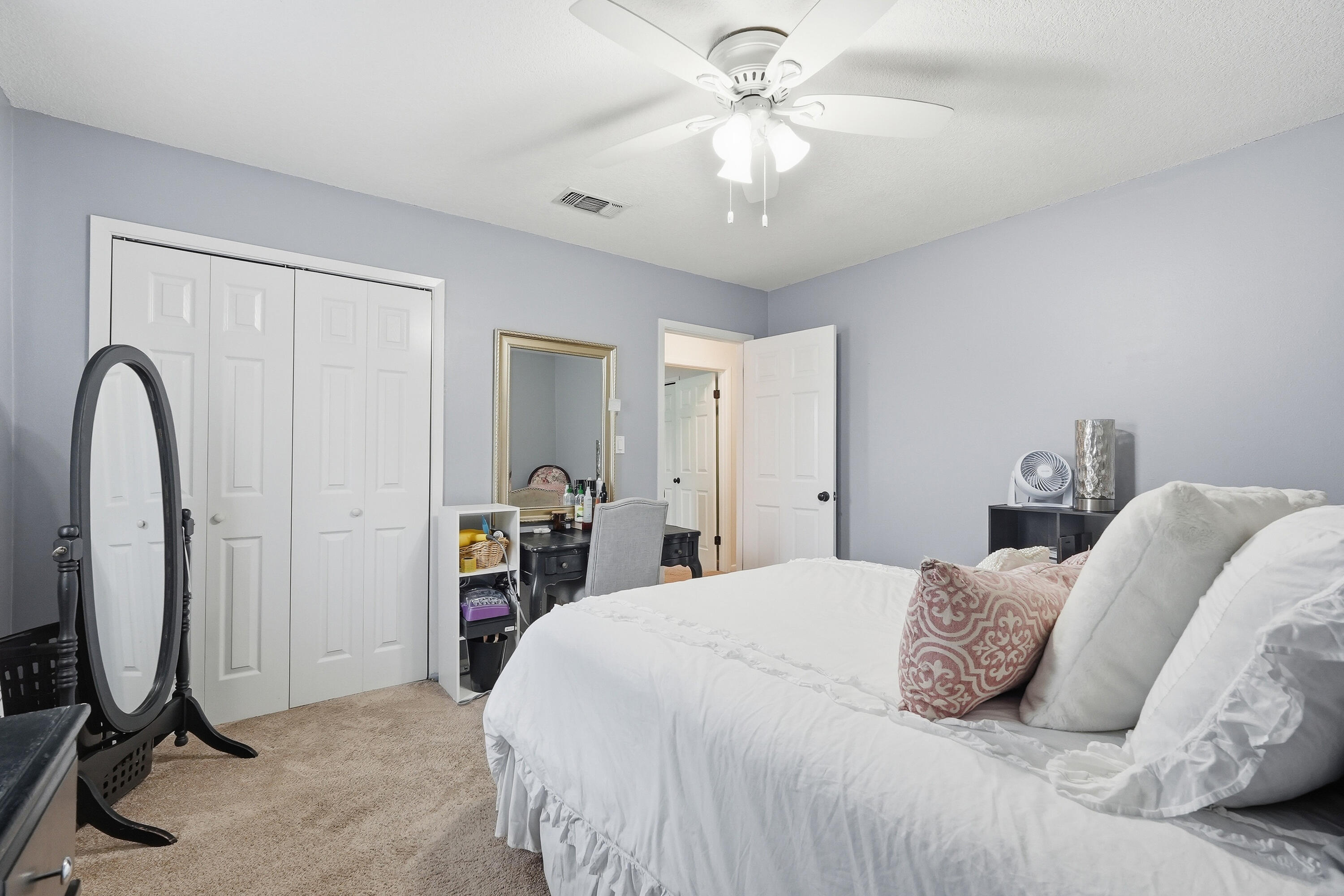 LAKE LORRAINE ESTATES 3 - Residential