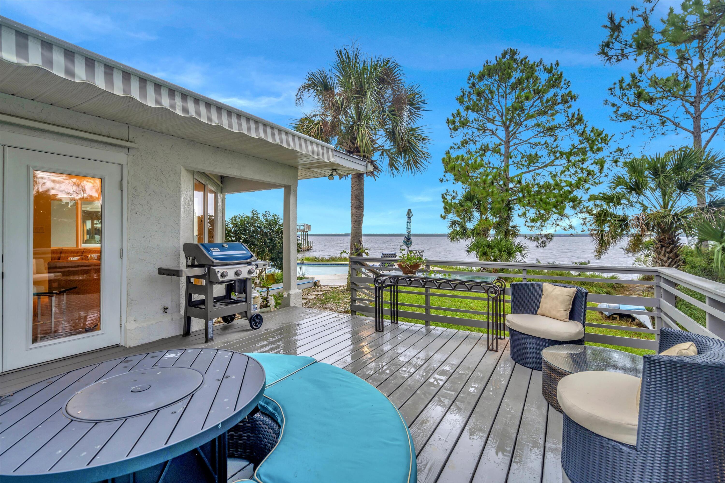 WOODLAND BAYOU ESTATES - Residential