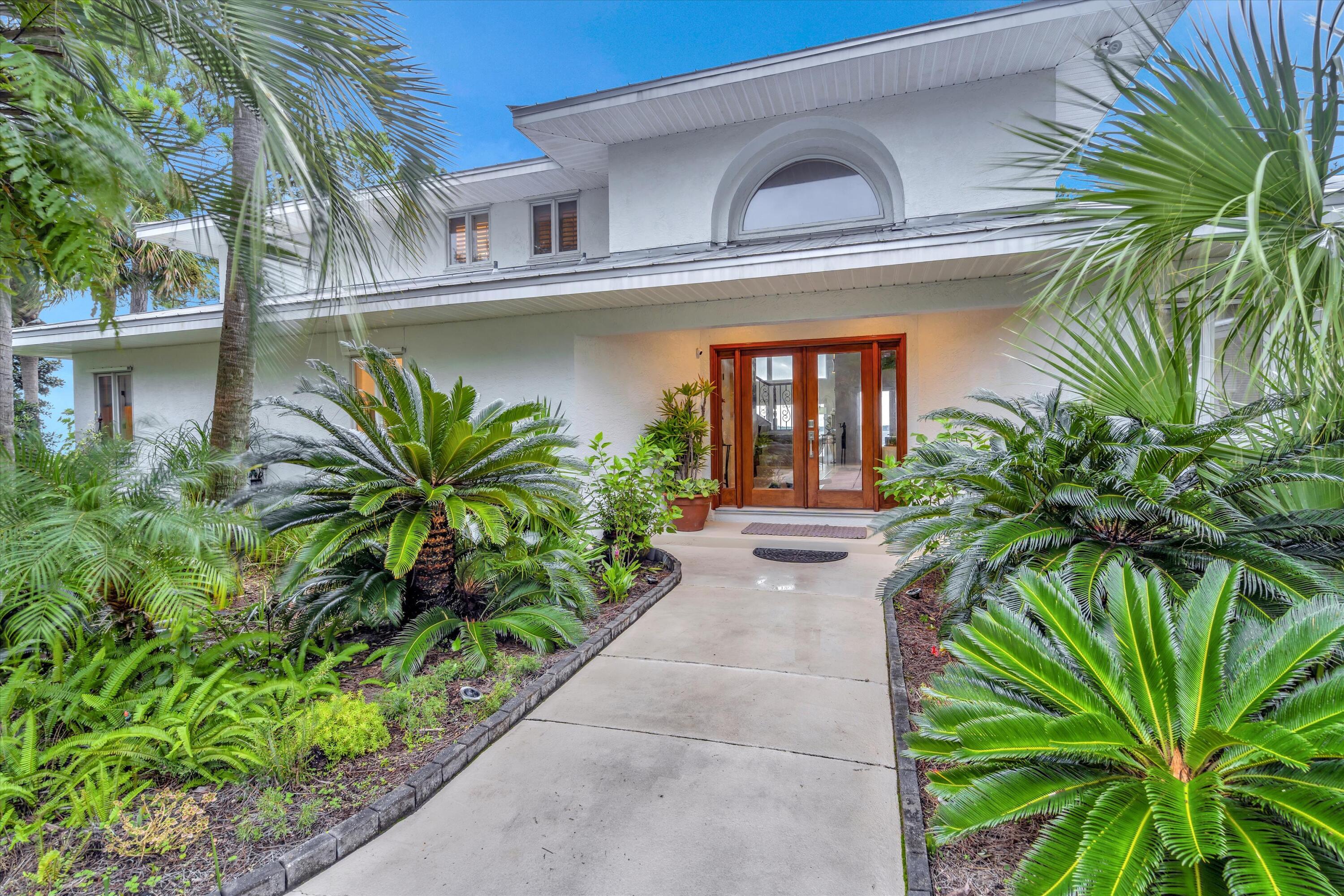 WOODLAND BAYOU ESTATES - Residential