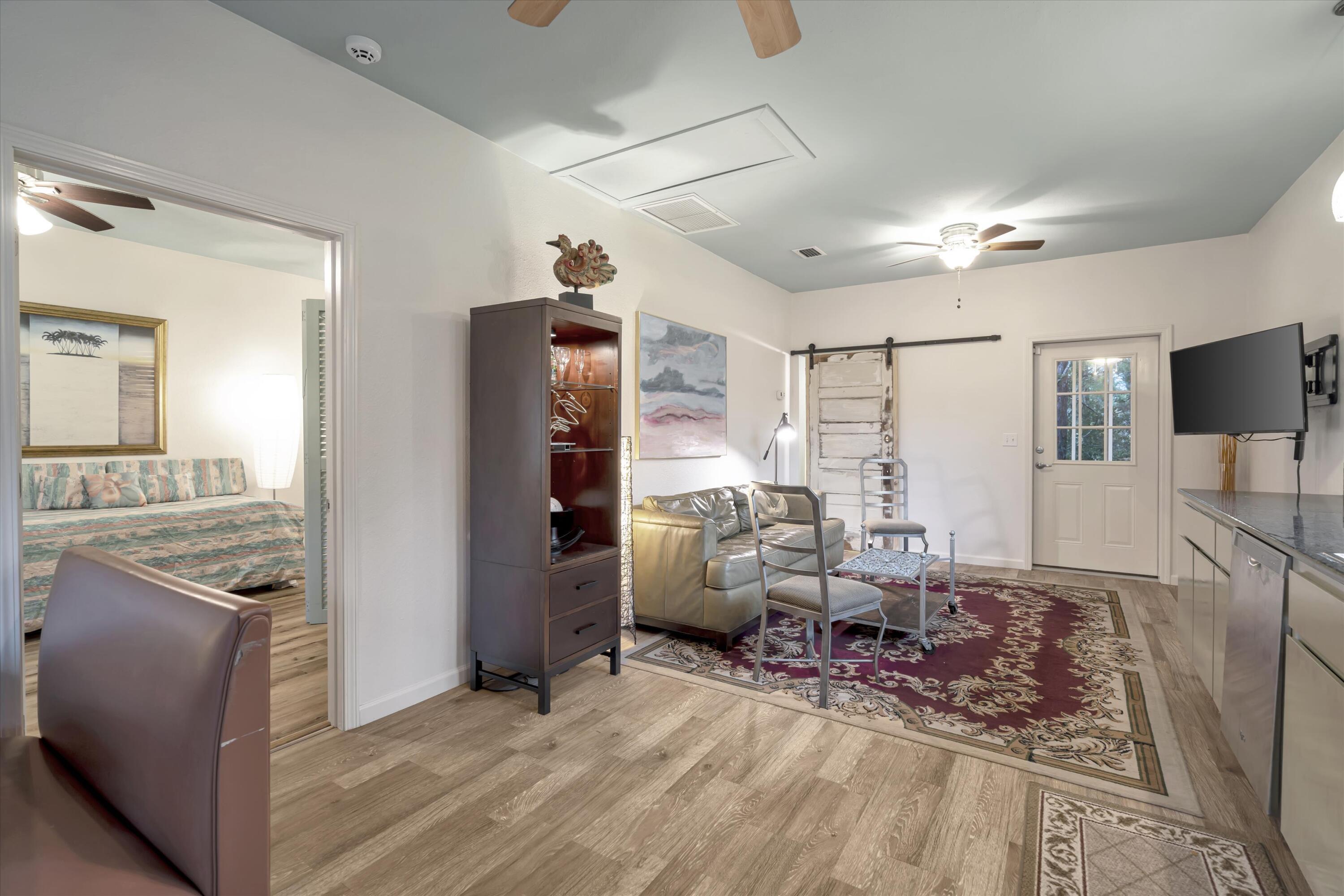 WOODLAND BAYOU ESTATES - Residential