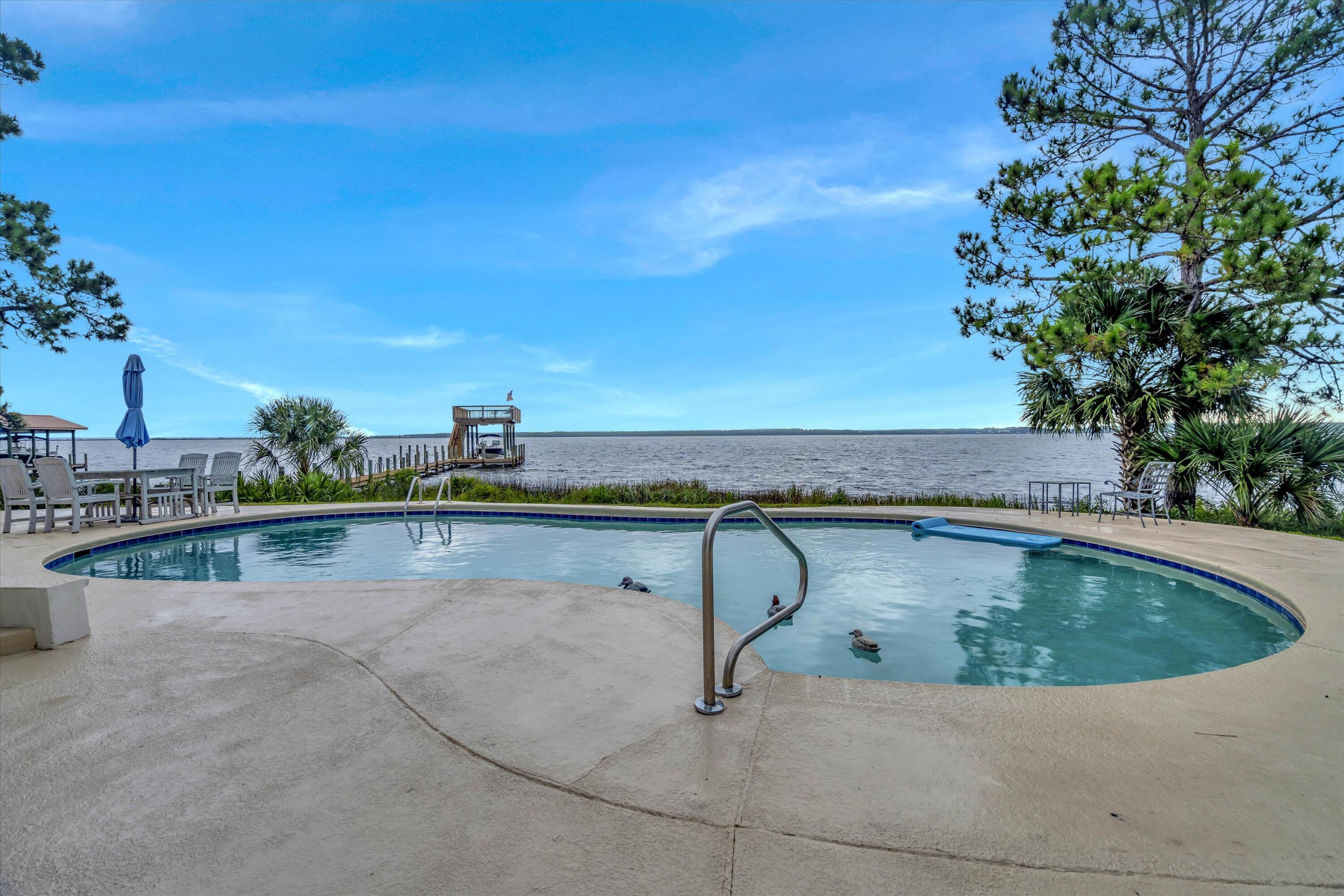 WOODLAND BAYOU ESTATES - Residential