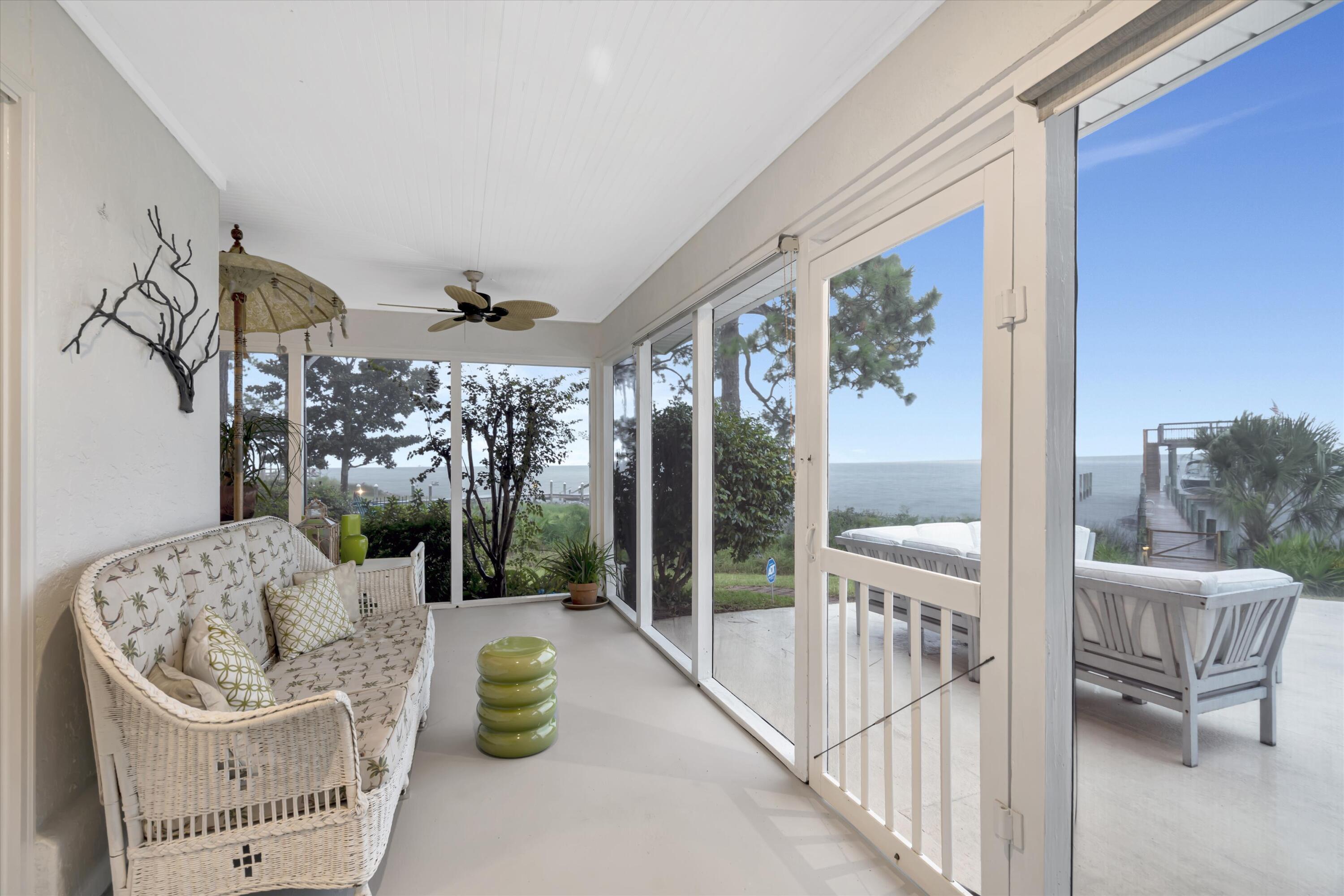 WOODLAND BAYOU ESTATES - Residential