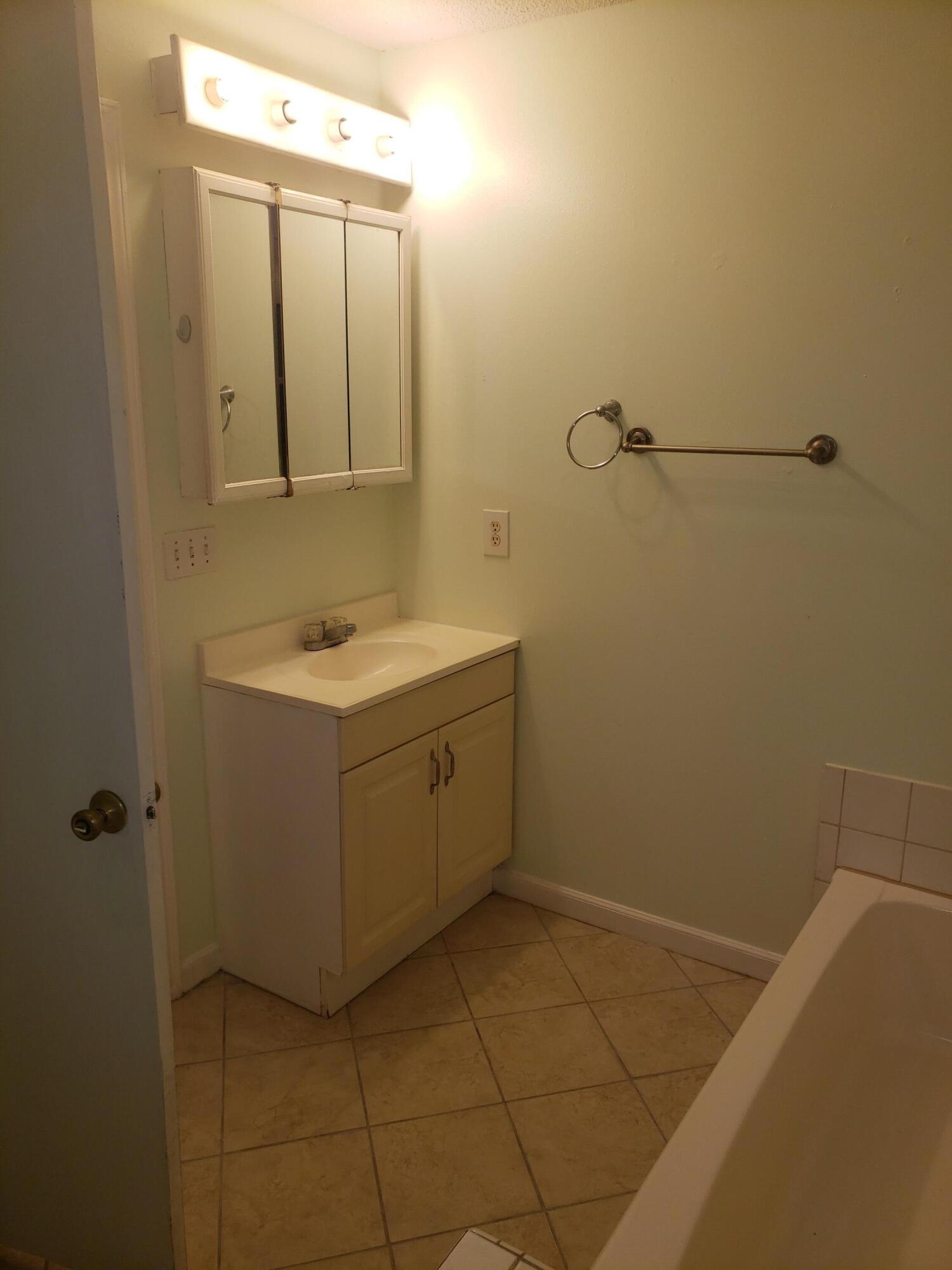 SCOTTWOOD - Residential