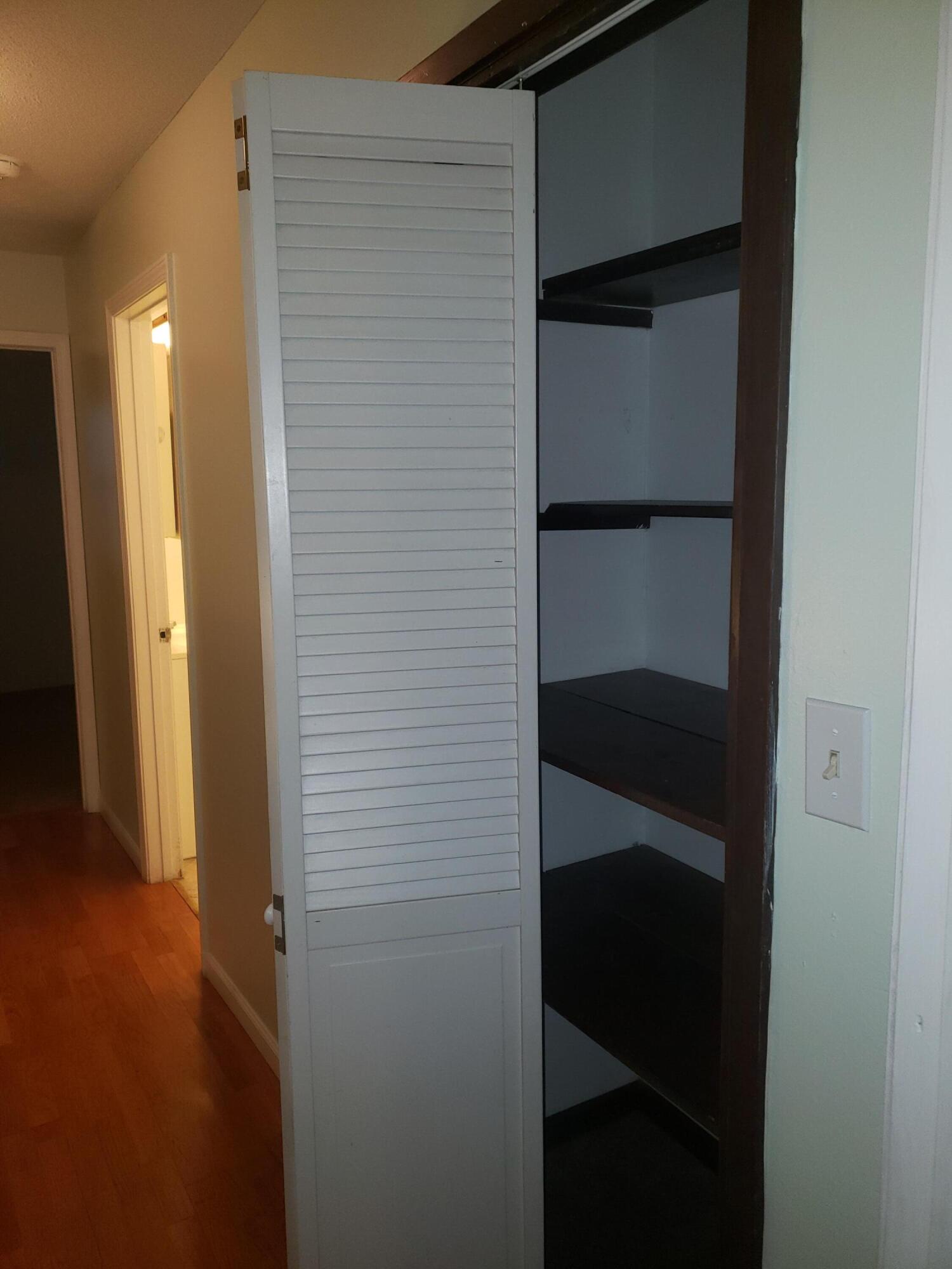 SCOTTWOOD - Residential