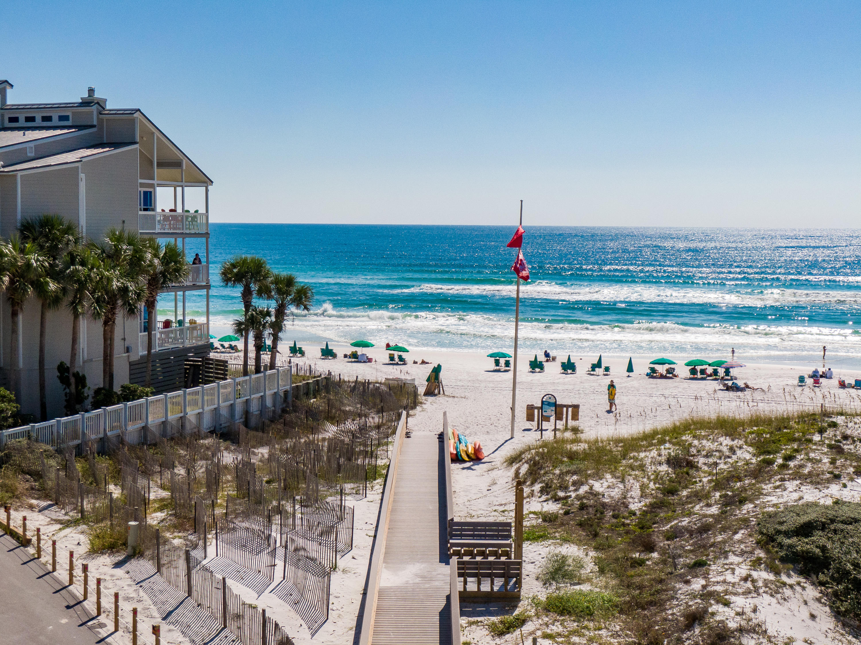 BEACHSIDE VILLAS CONDO - Residential