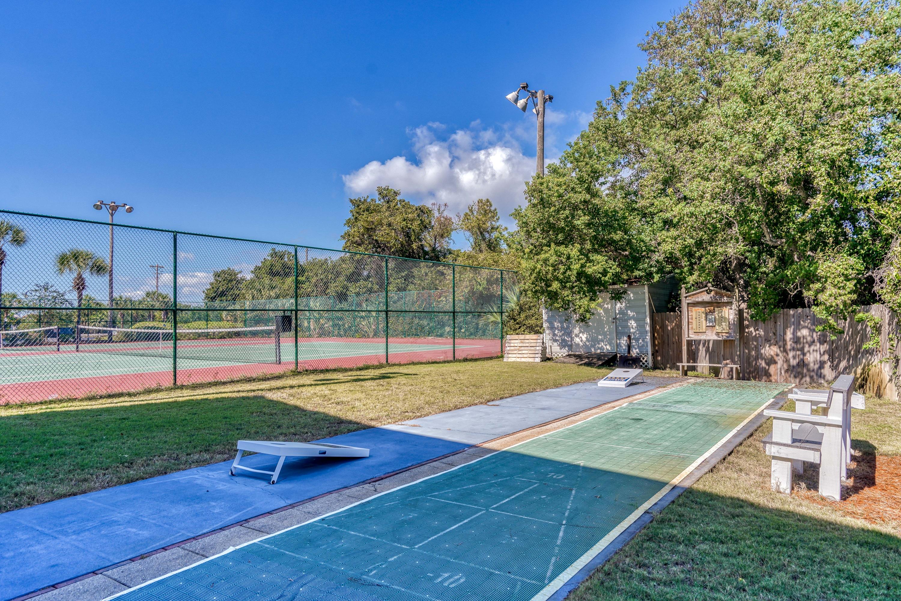 BEACHSIDE VILLAS CONDO - Residential