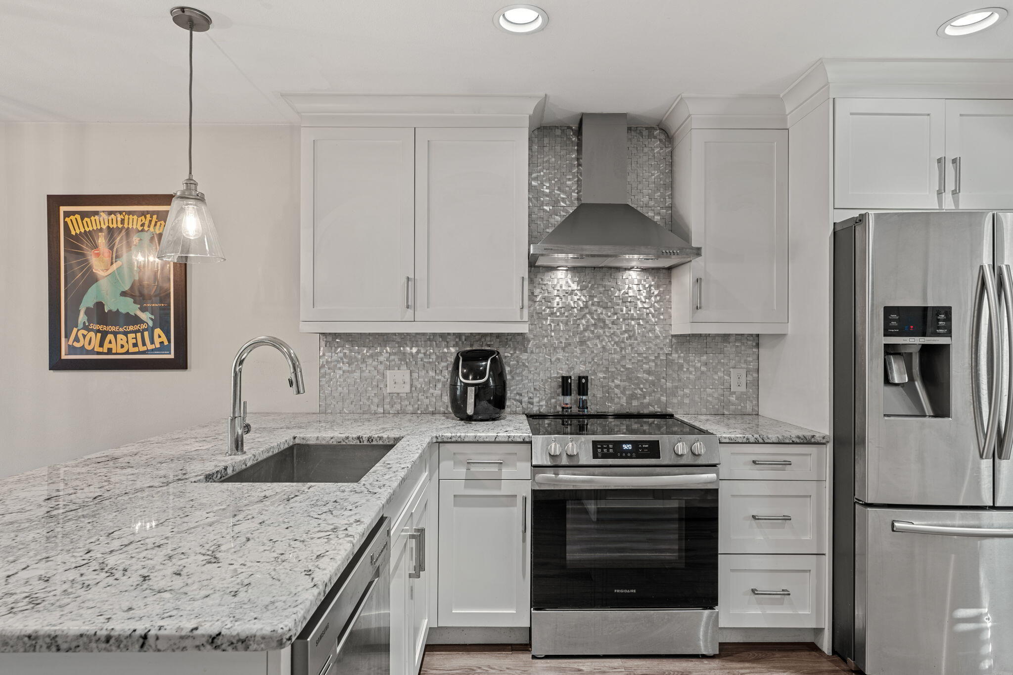 LINKSIDE VILLAGE UNIT 1 - Residential