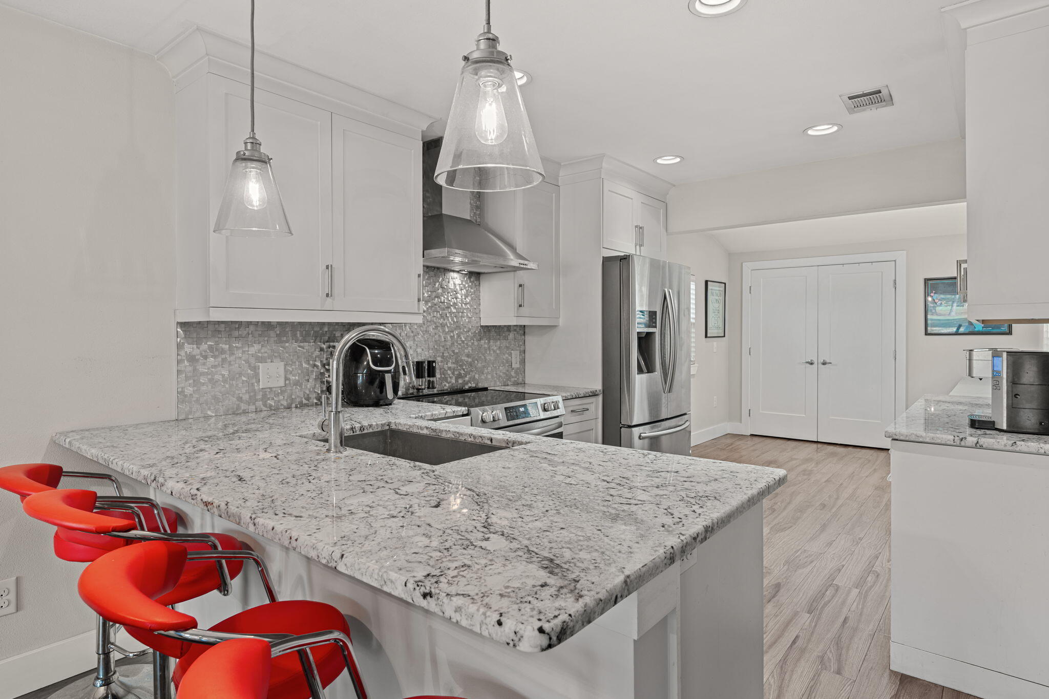 LINKSIDE VILLAGE UNIT 1 - Residential