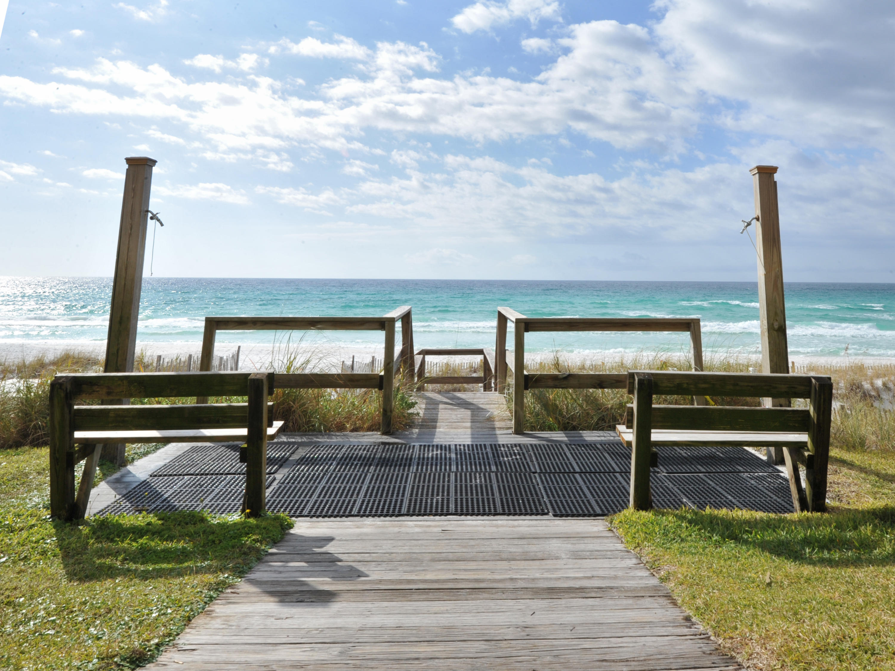 CRYSTAL VILLAS CONDO - Residential