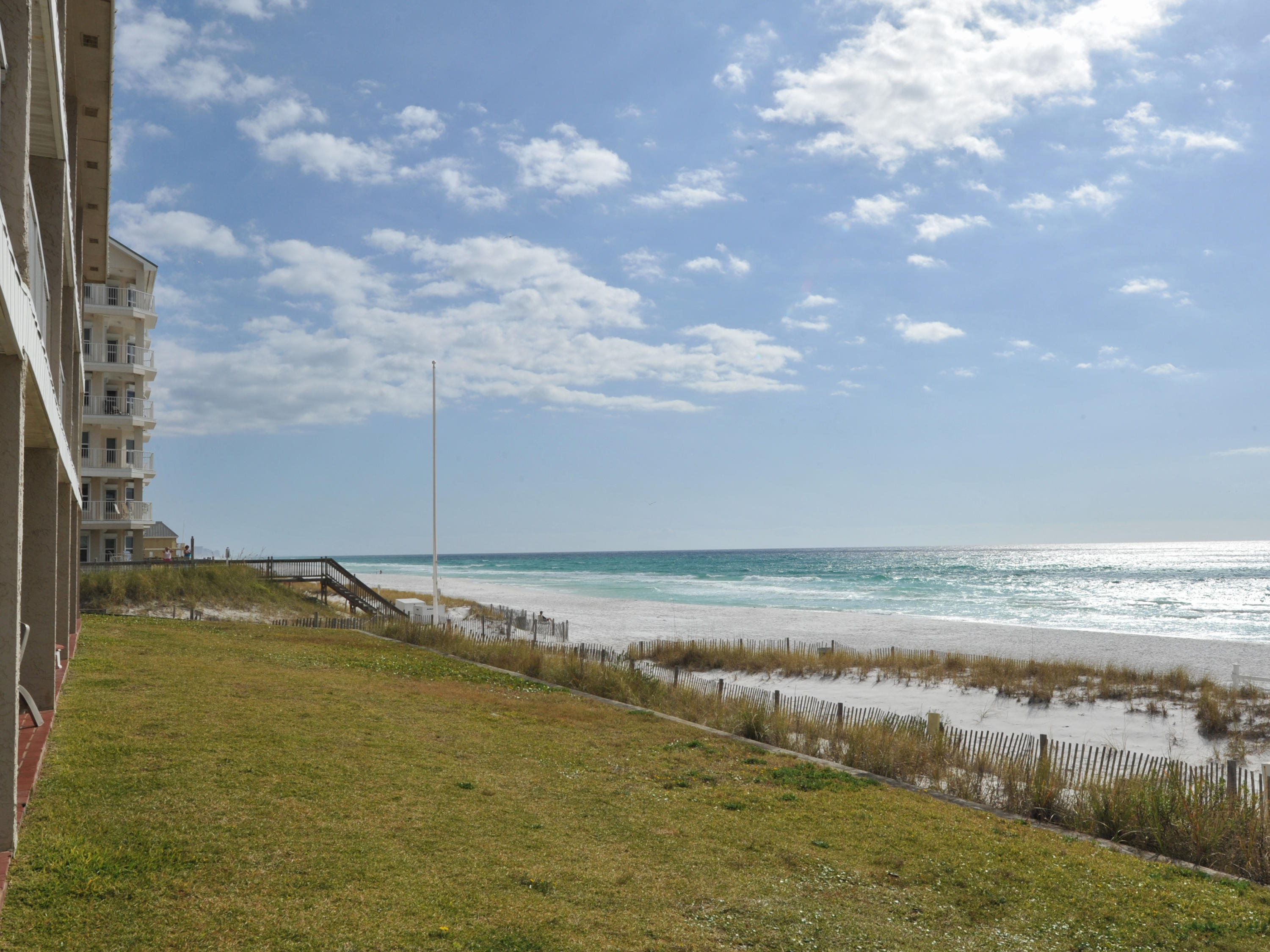 CRYSTAL VILLAS CONDO - Residential