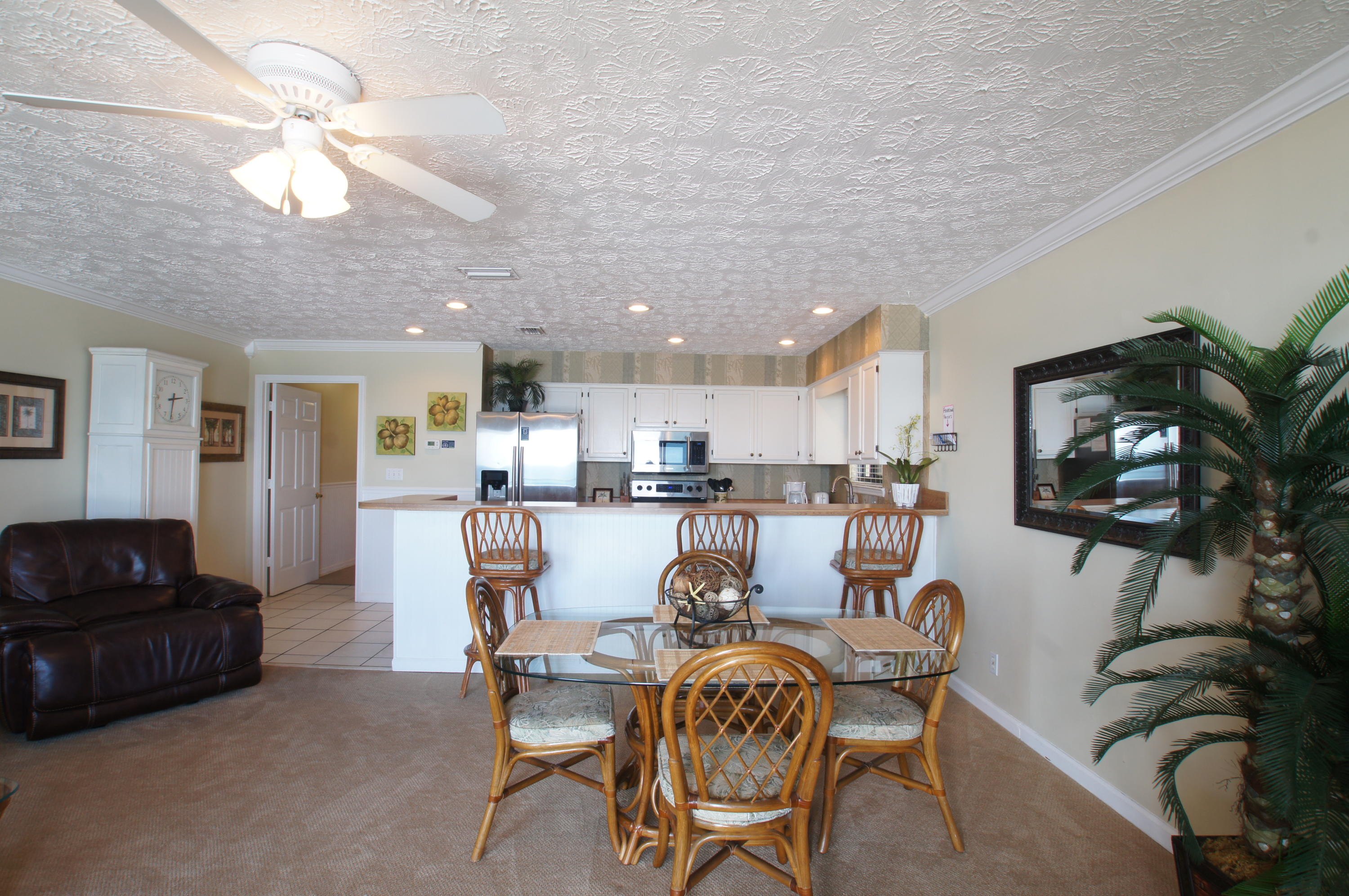 CRYSTAL VILLAS CONDO - Residential