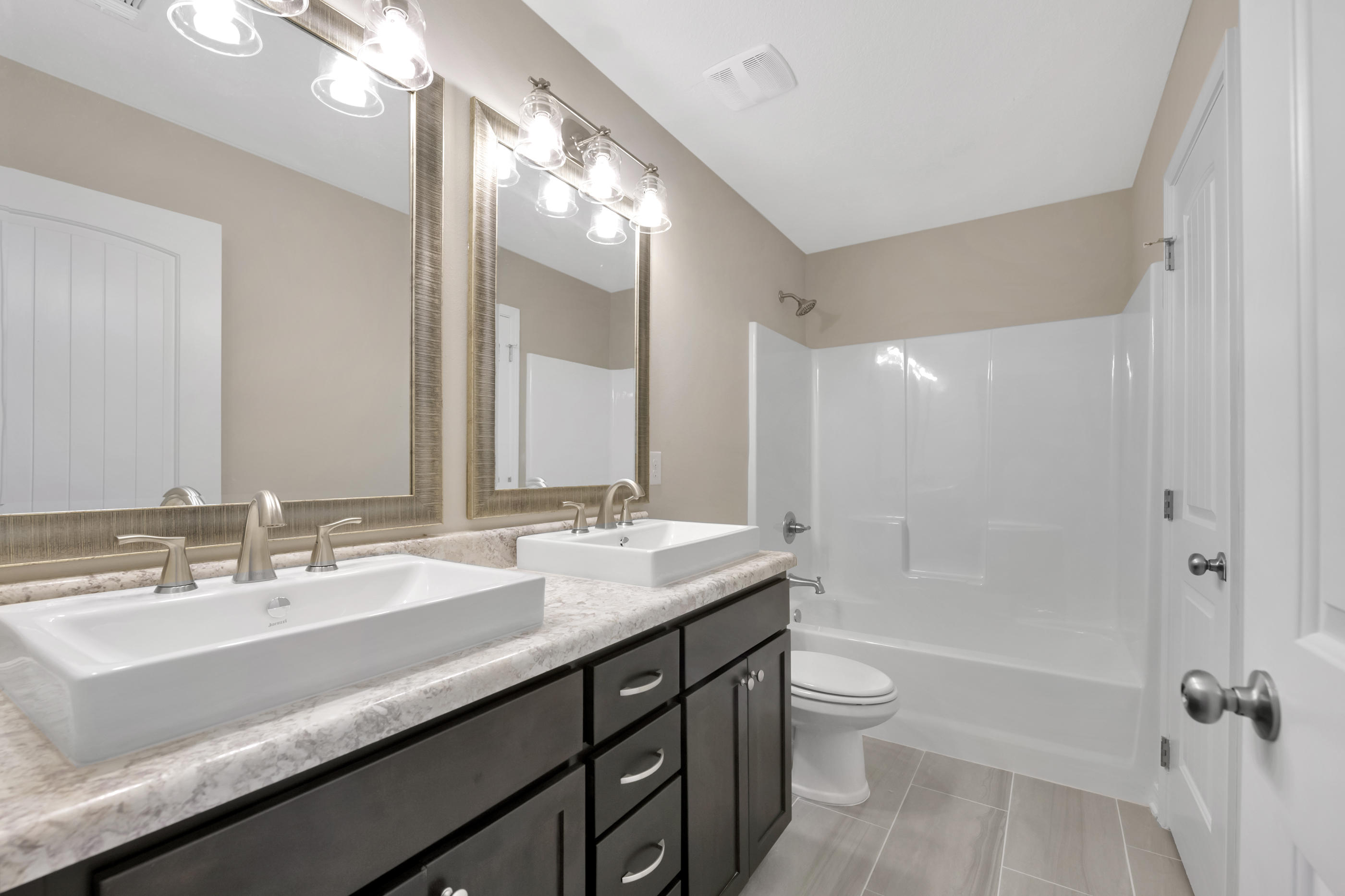 STILLWELL SOUTH - Residential