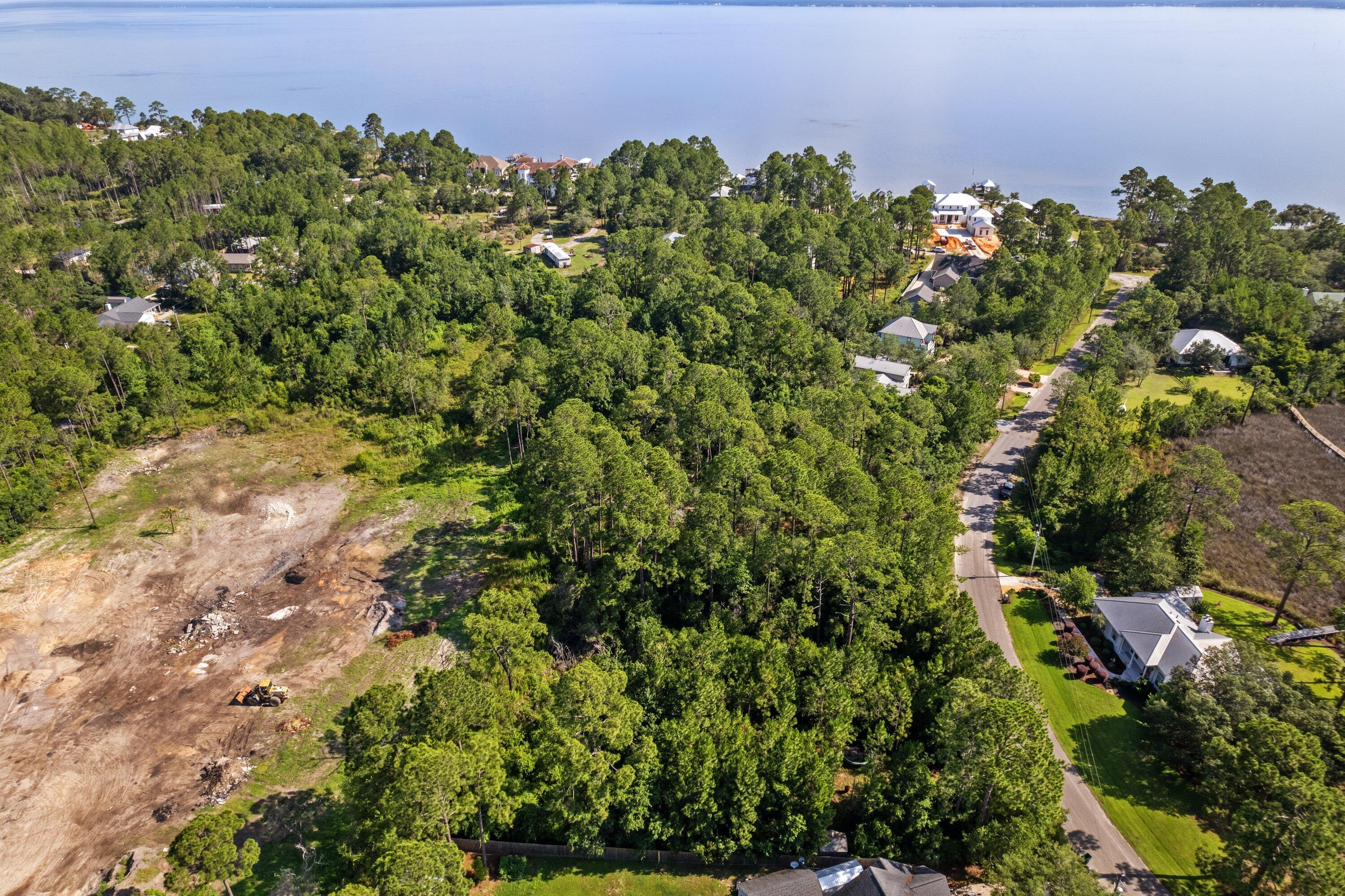 BAY PINE SHORES - Land