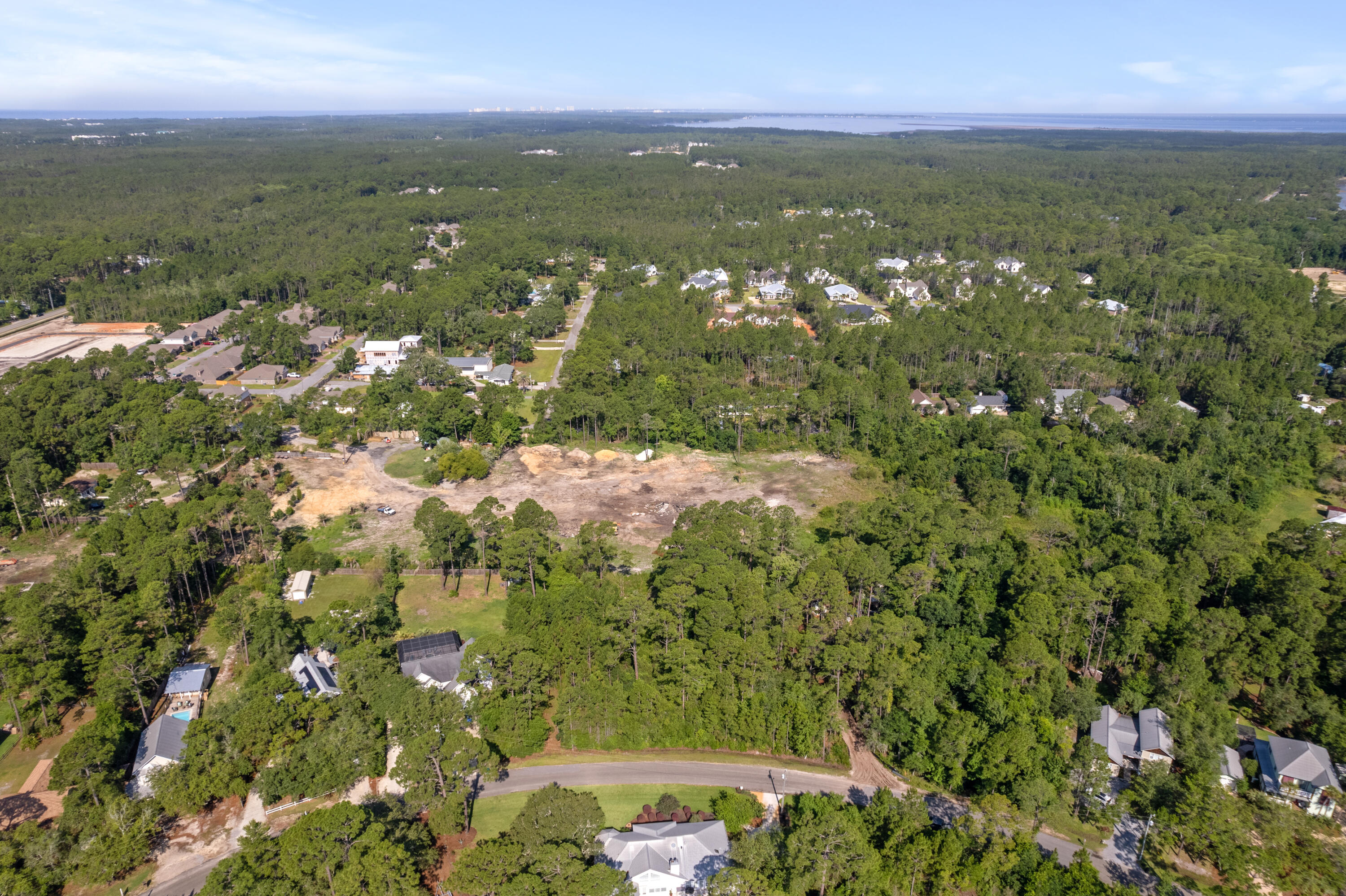 BAY PINE SHORES - Land
