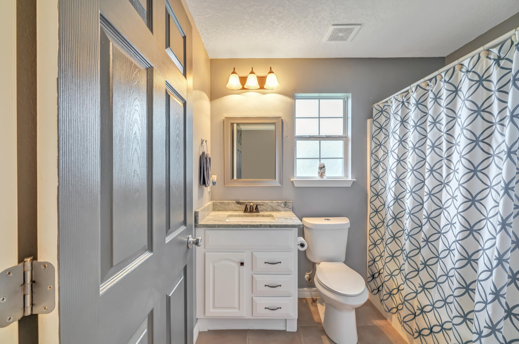 HOLLEY BY THE SEA - Residential