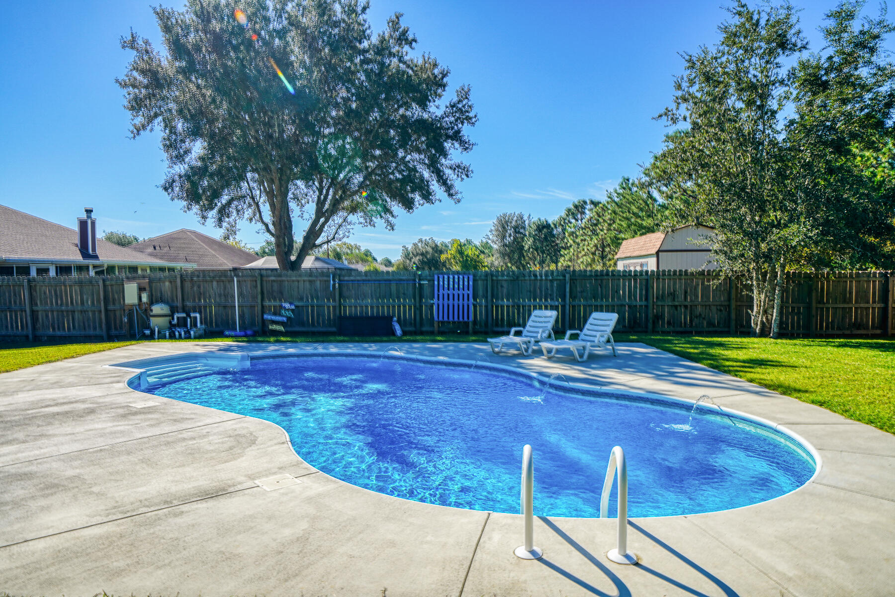 HOLLEY BY THE SEA - Residential