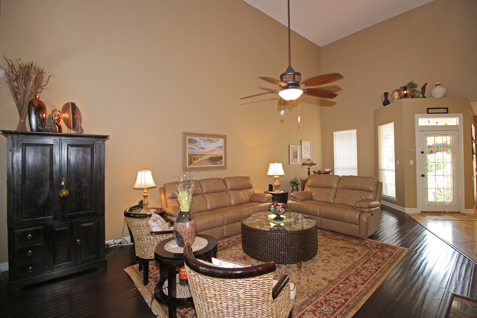 Bon Villas - Residential